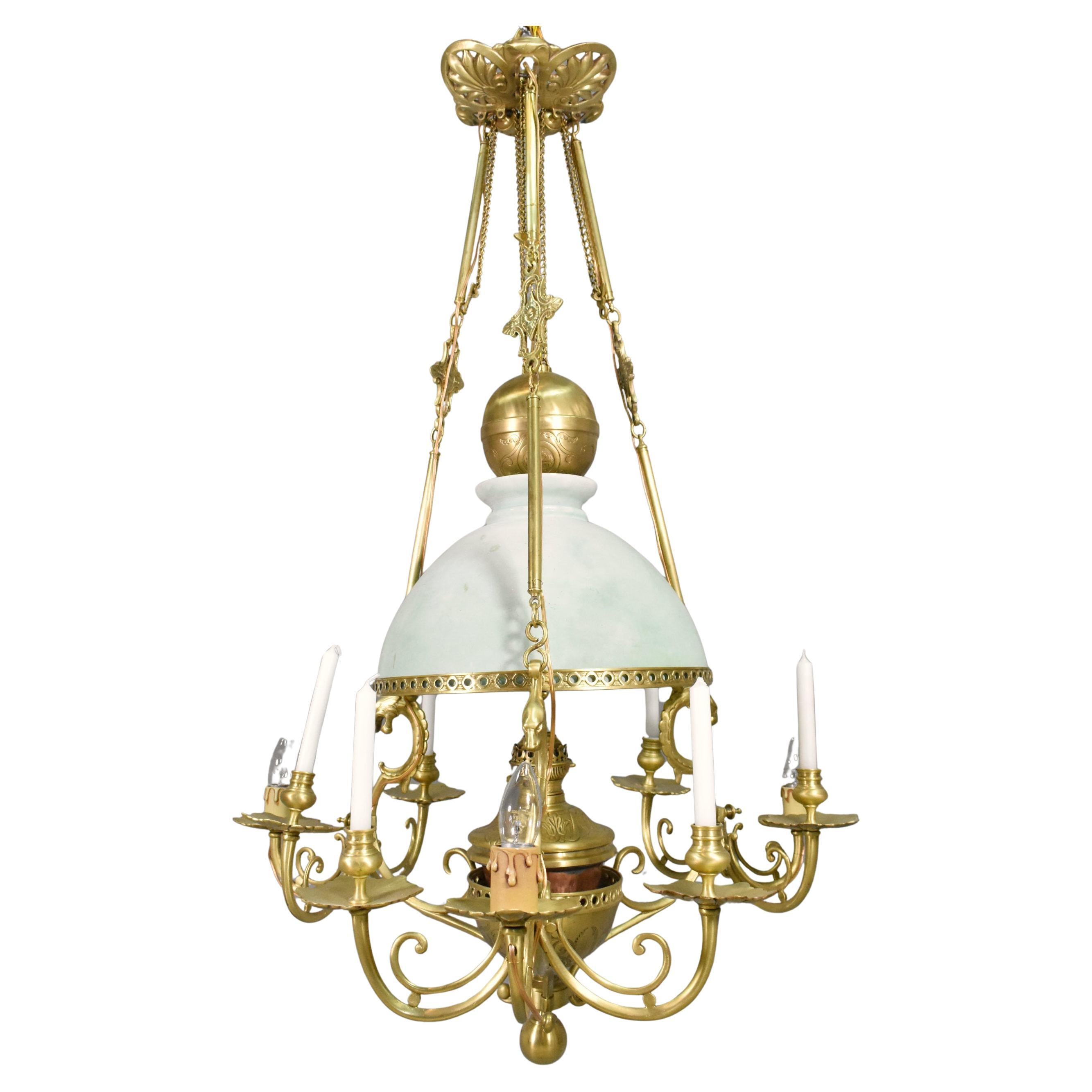 Très grand lustre français en bronze et opaline d'époque Napoléon III en vente