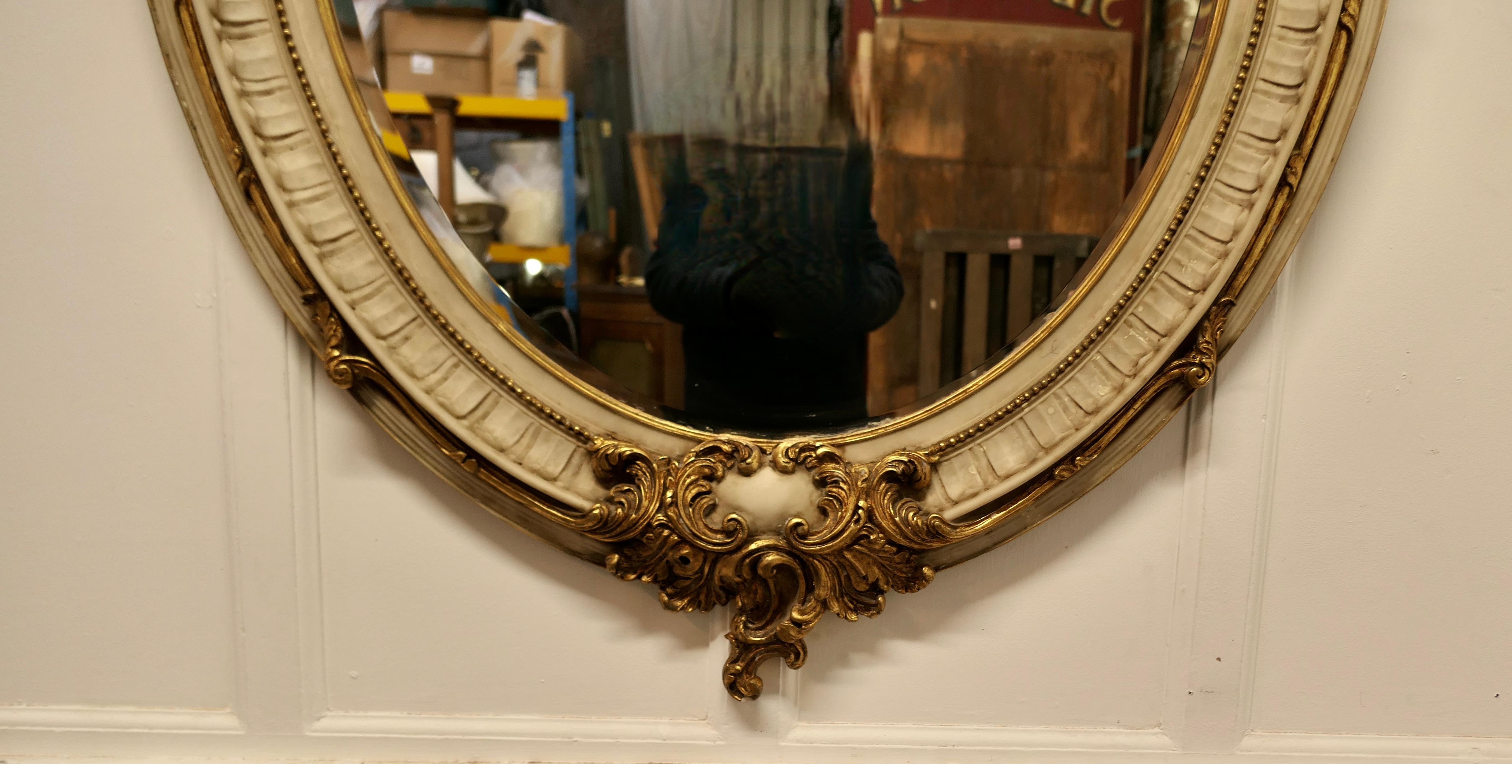 Very Large French Rococo Style Oval Gilt Wall Mirror In Good Condition For Sale In Chillerton, Isle of Wight