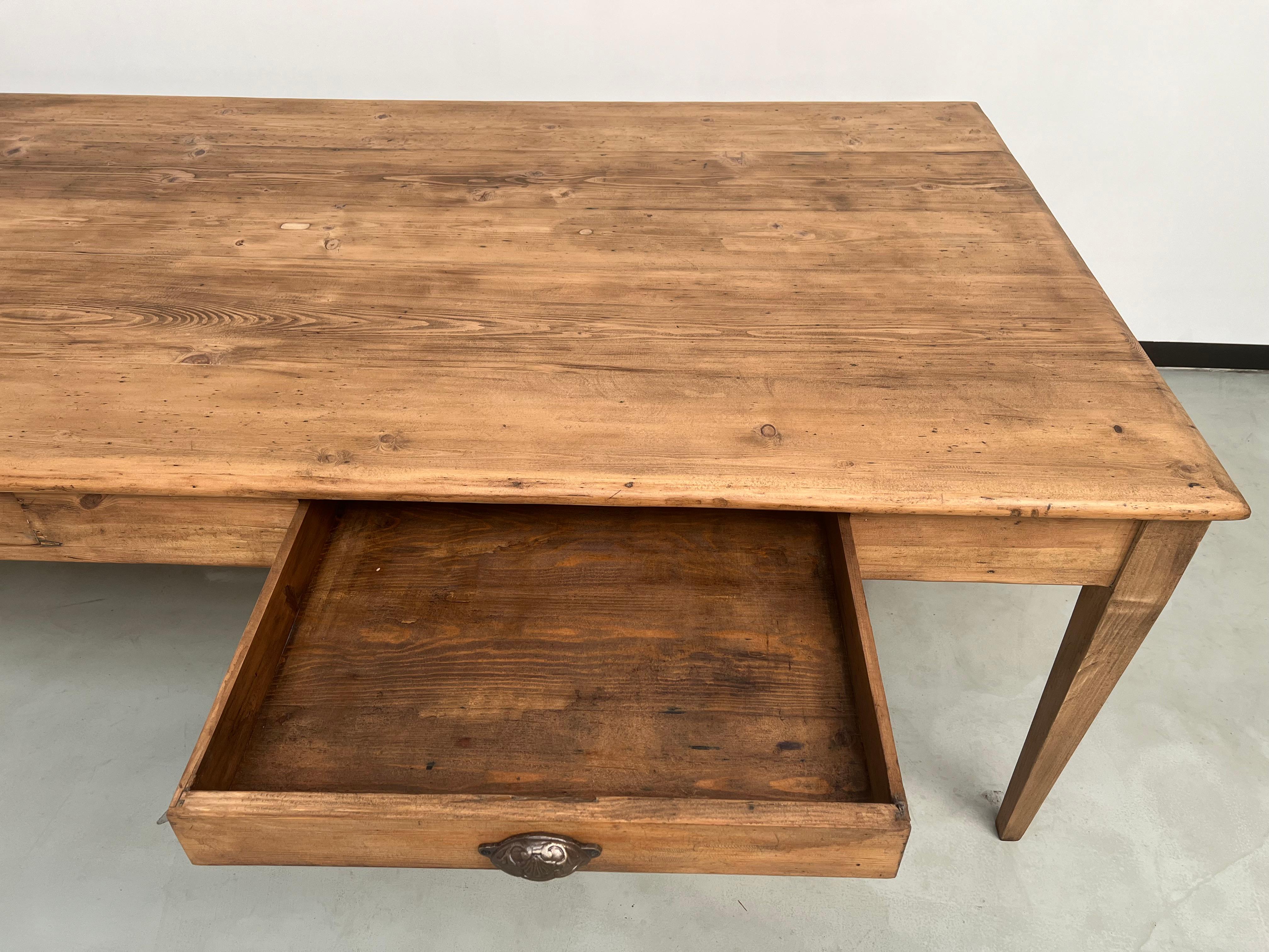 Very large french vintage farm table with spindle legs 10