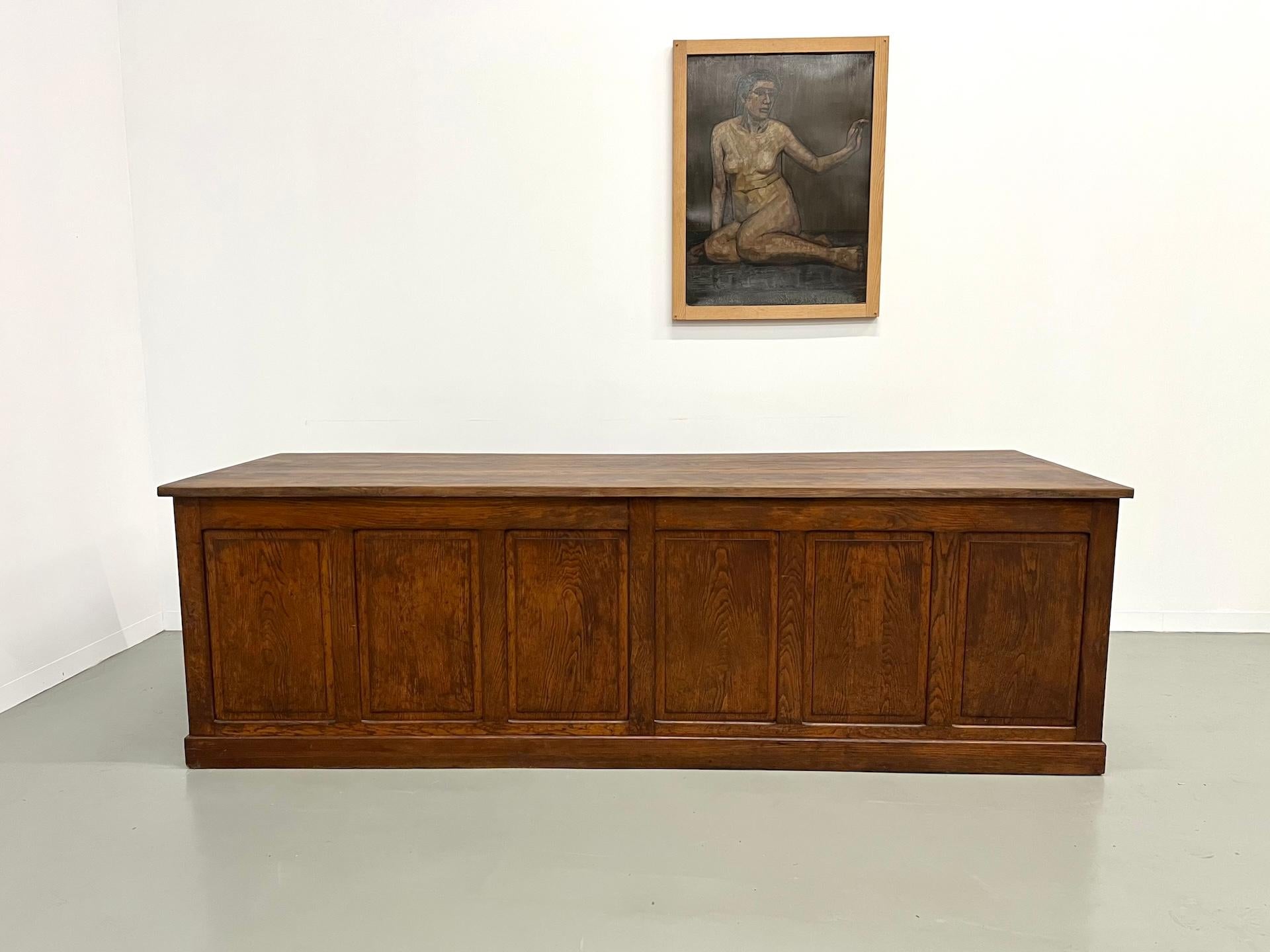 French Very large french XXL oak sales counter For Sale