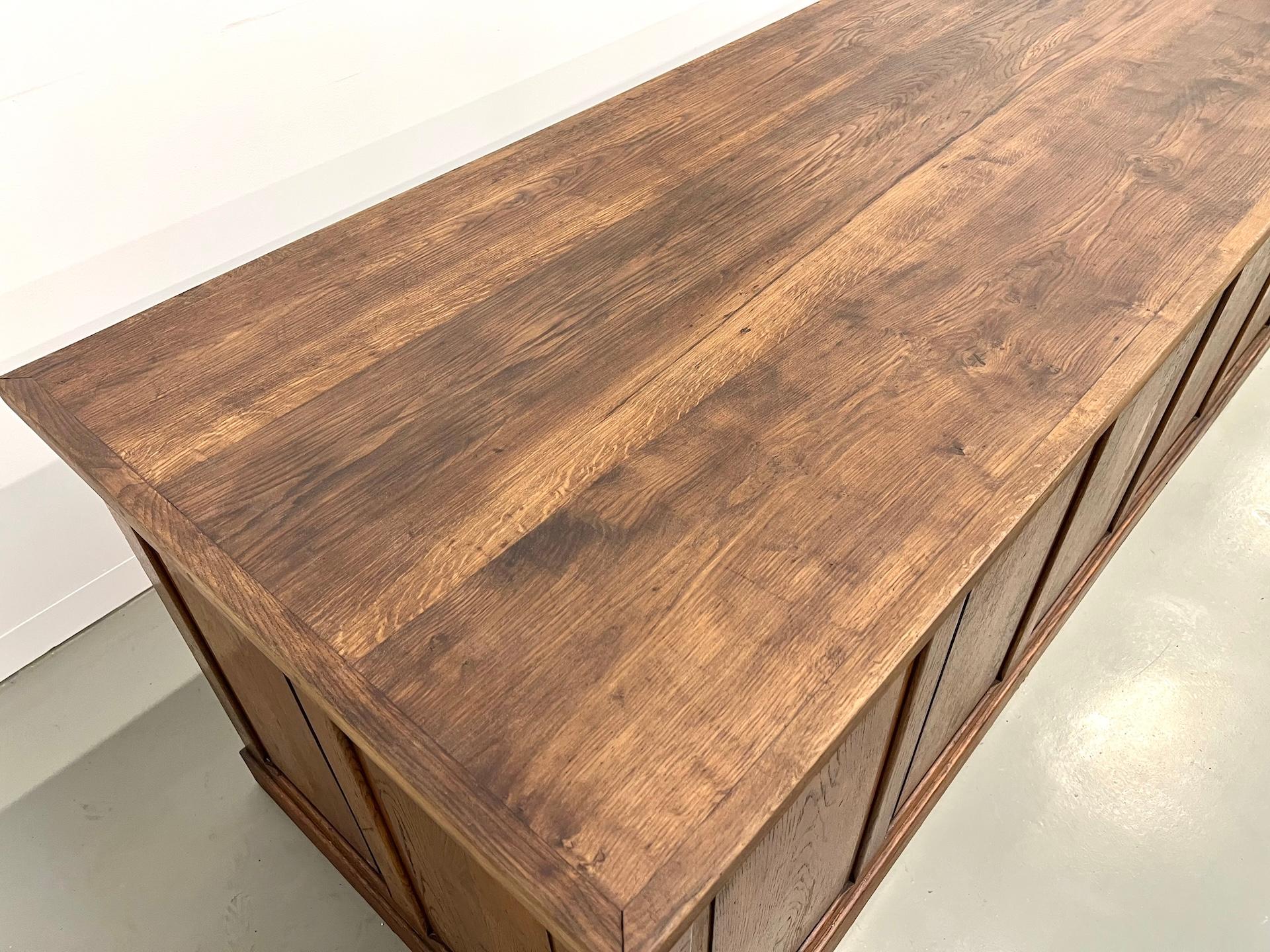 Very large french XXL oak sales counter For Sale 1