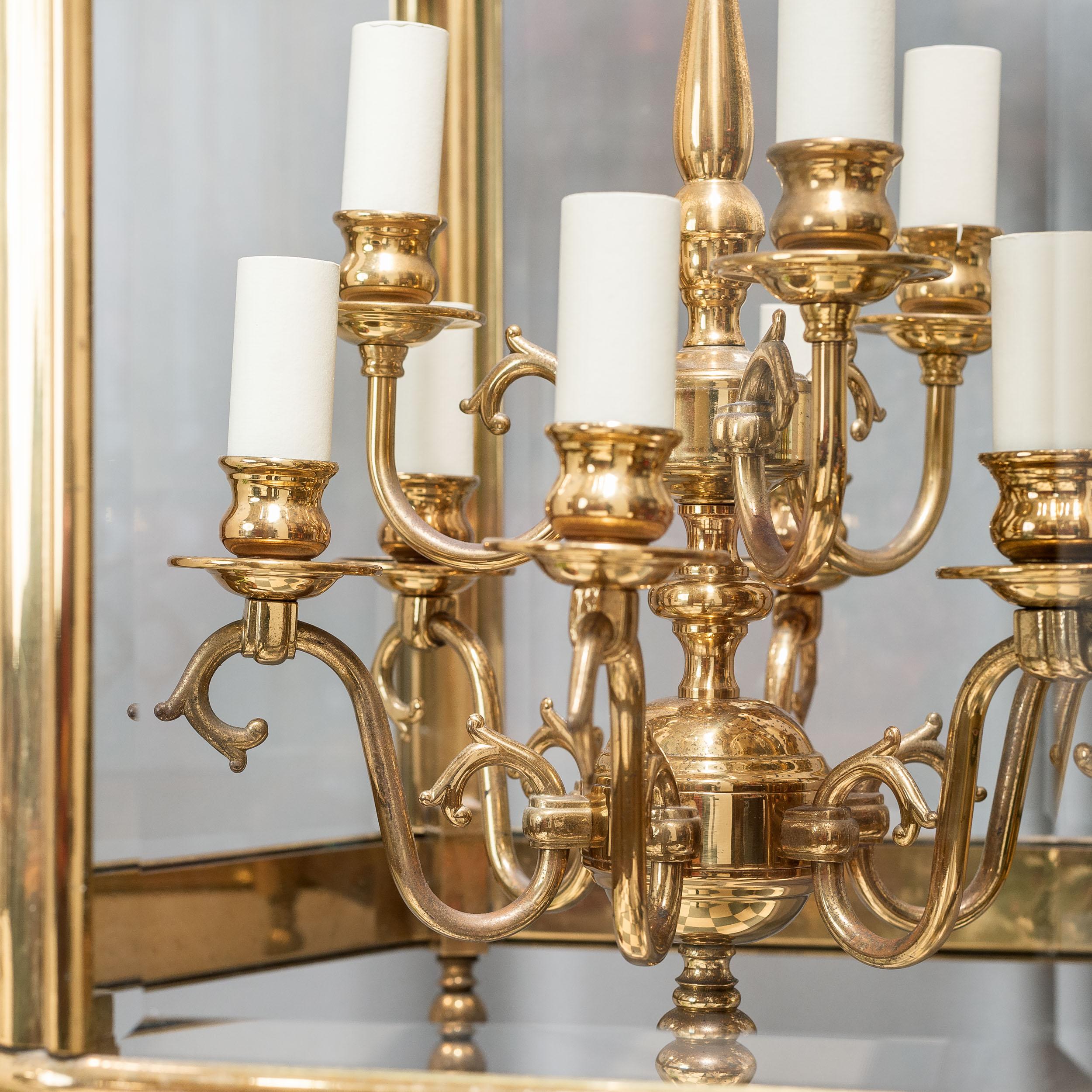 Very Large Georgian Style Brass Hallway Lantern For Sale 1
