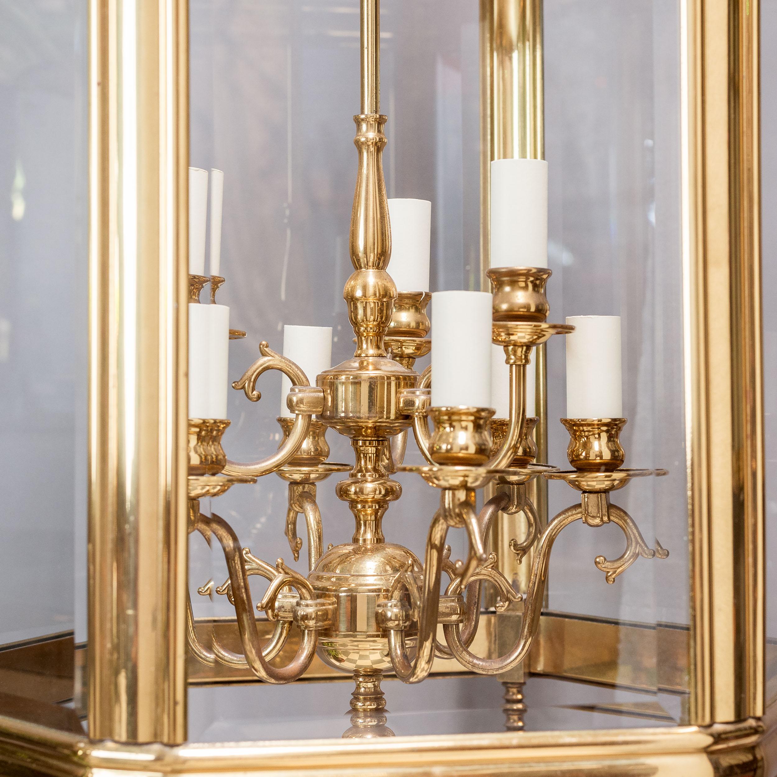 Very Large Georgian Style Brass Hallway Lantern For Sale 2