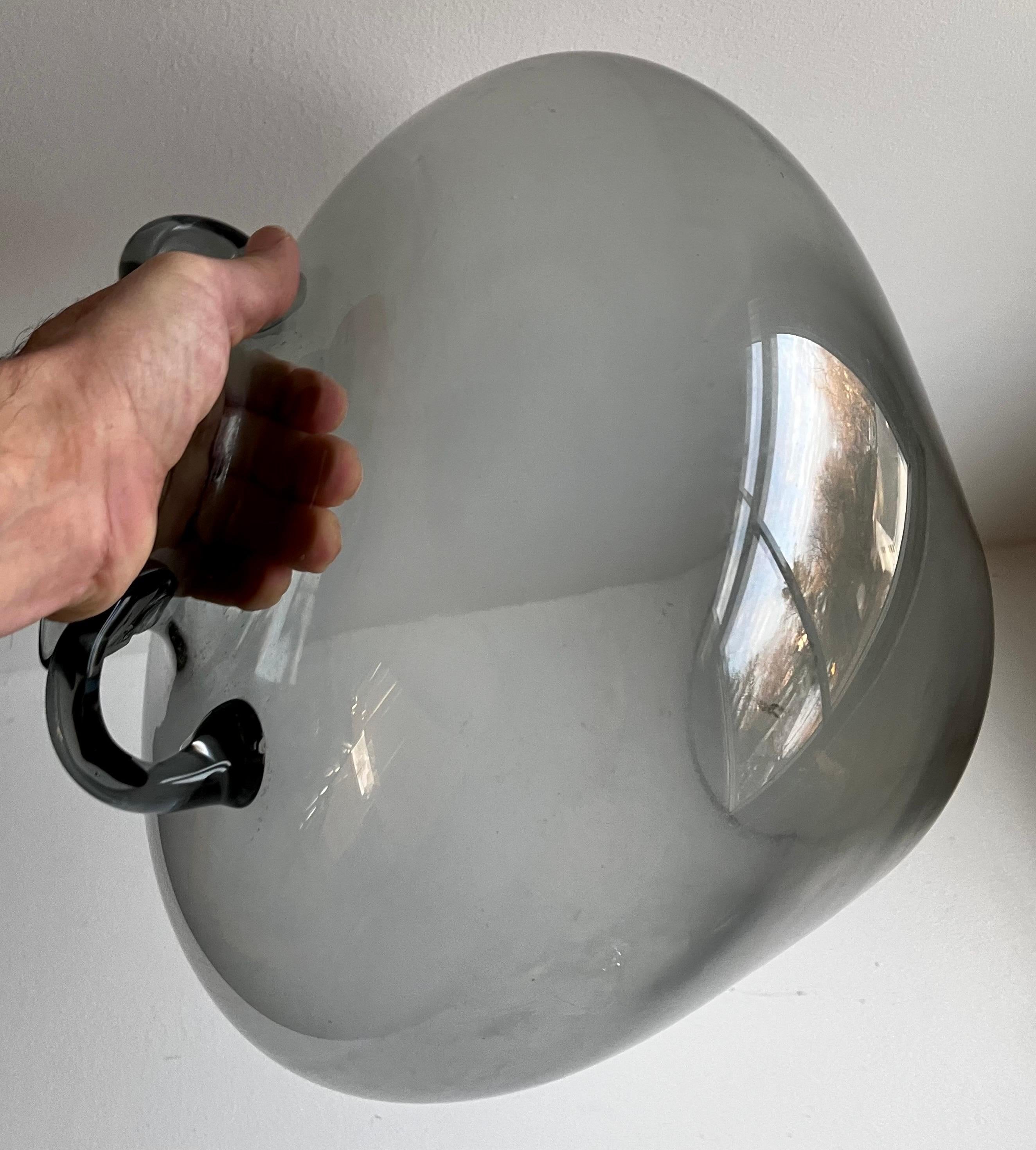 Très grand vase en verre dans le style de Vittorio Zecchin en vente 5