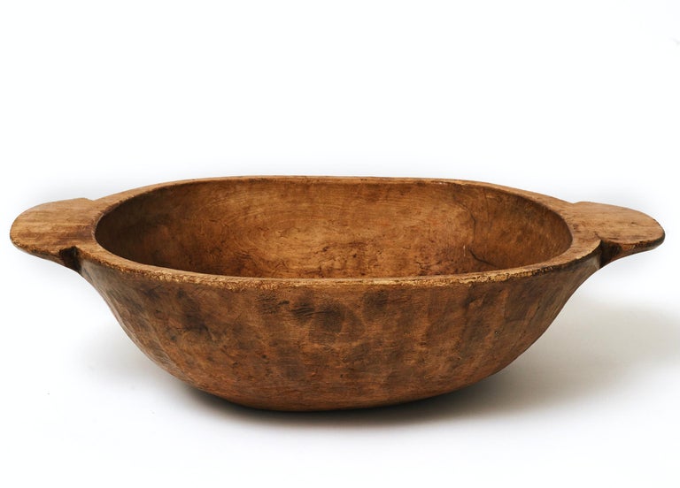 Very Large Hand Carved Wooden Bowl, Early 20th Century For Sale 5