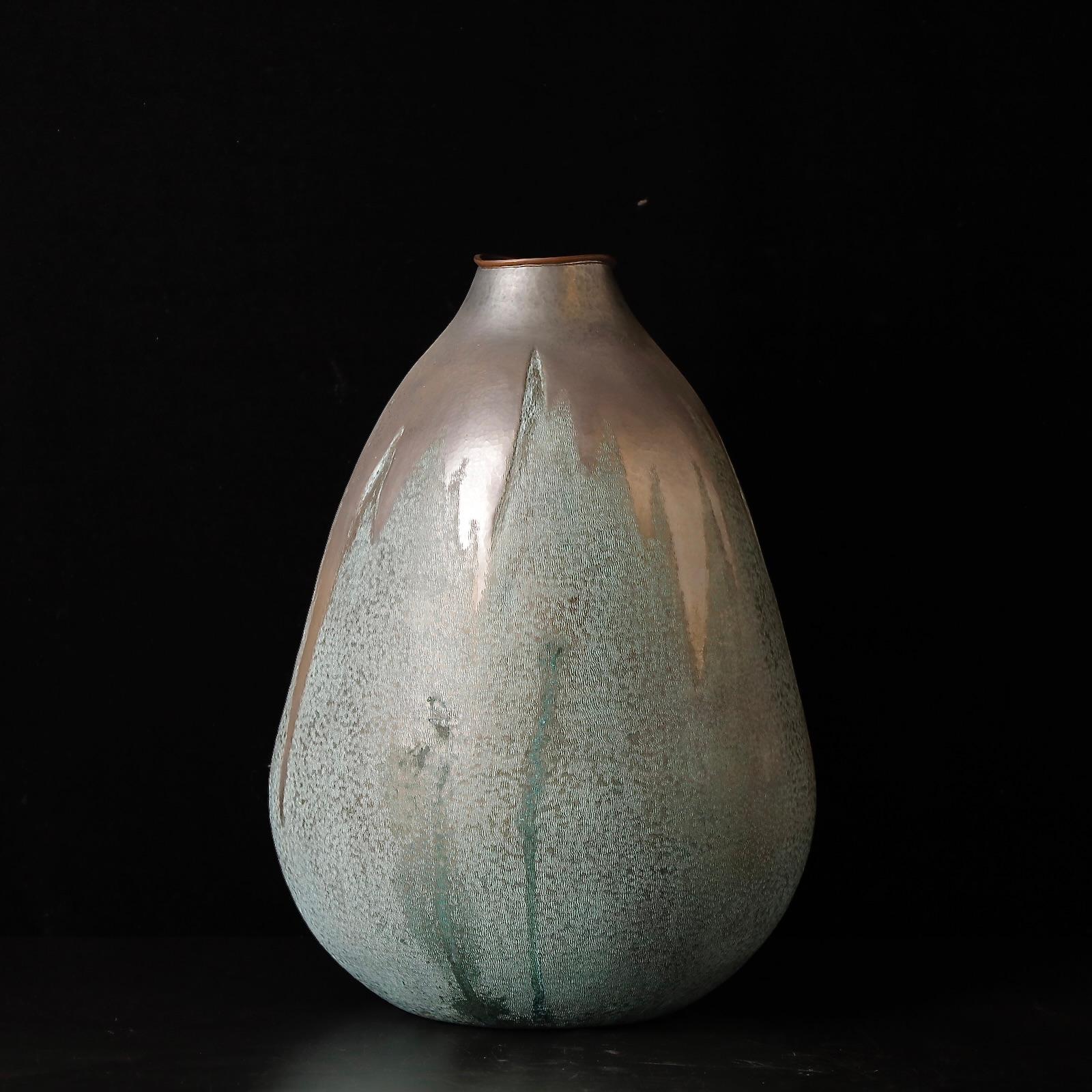Hammered Very large hand hammered signed copper vase For Sale