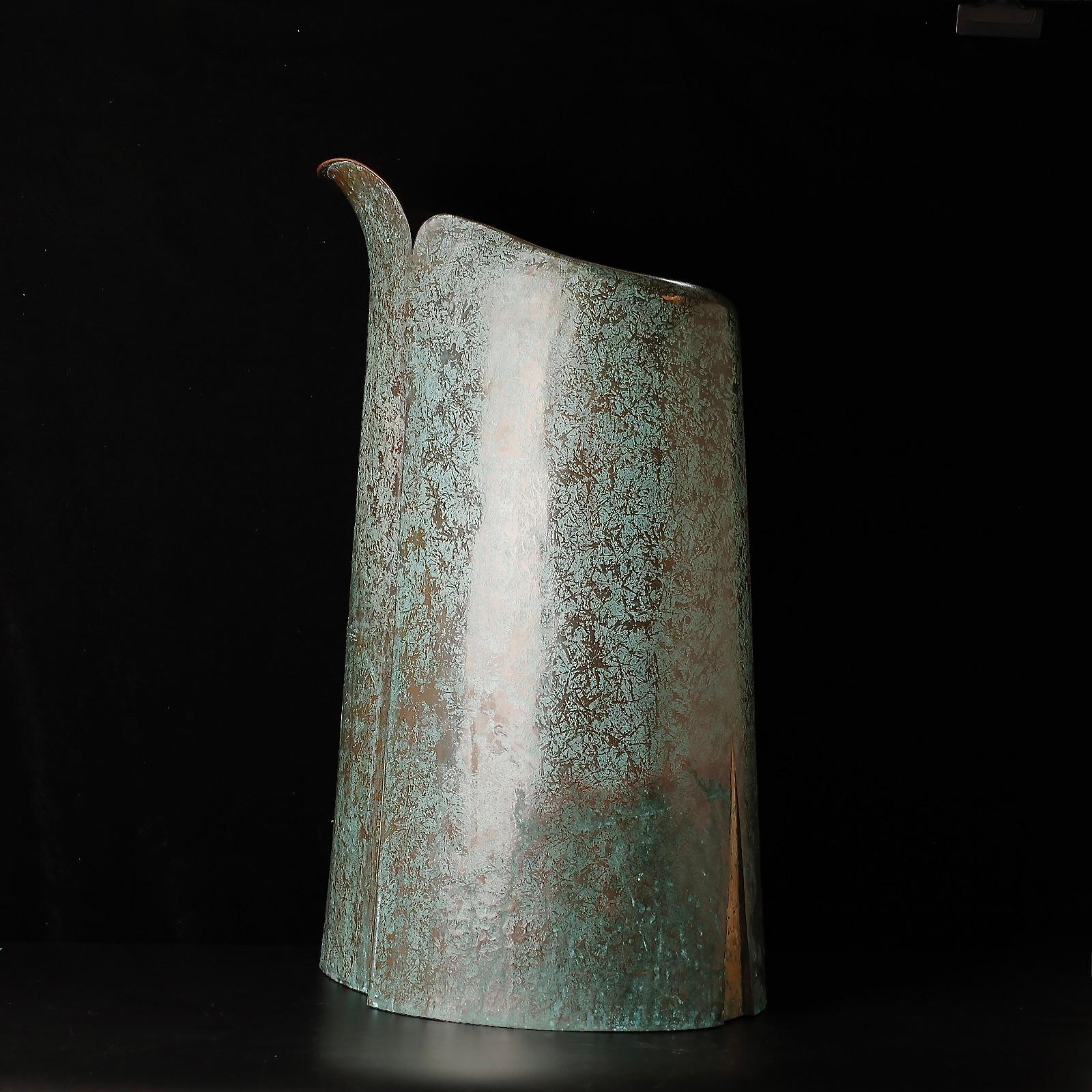 Copper Very large hand hammered signed copper vase For Sale