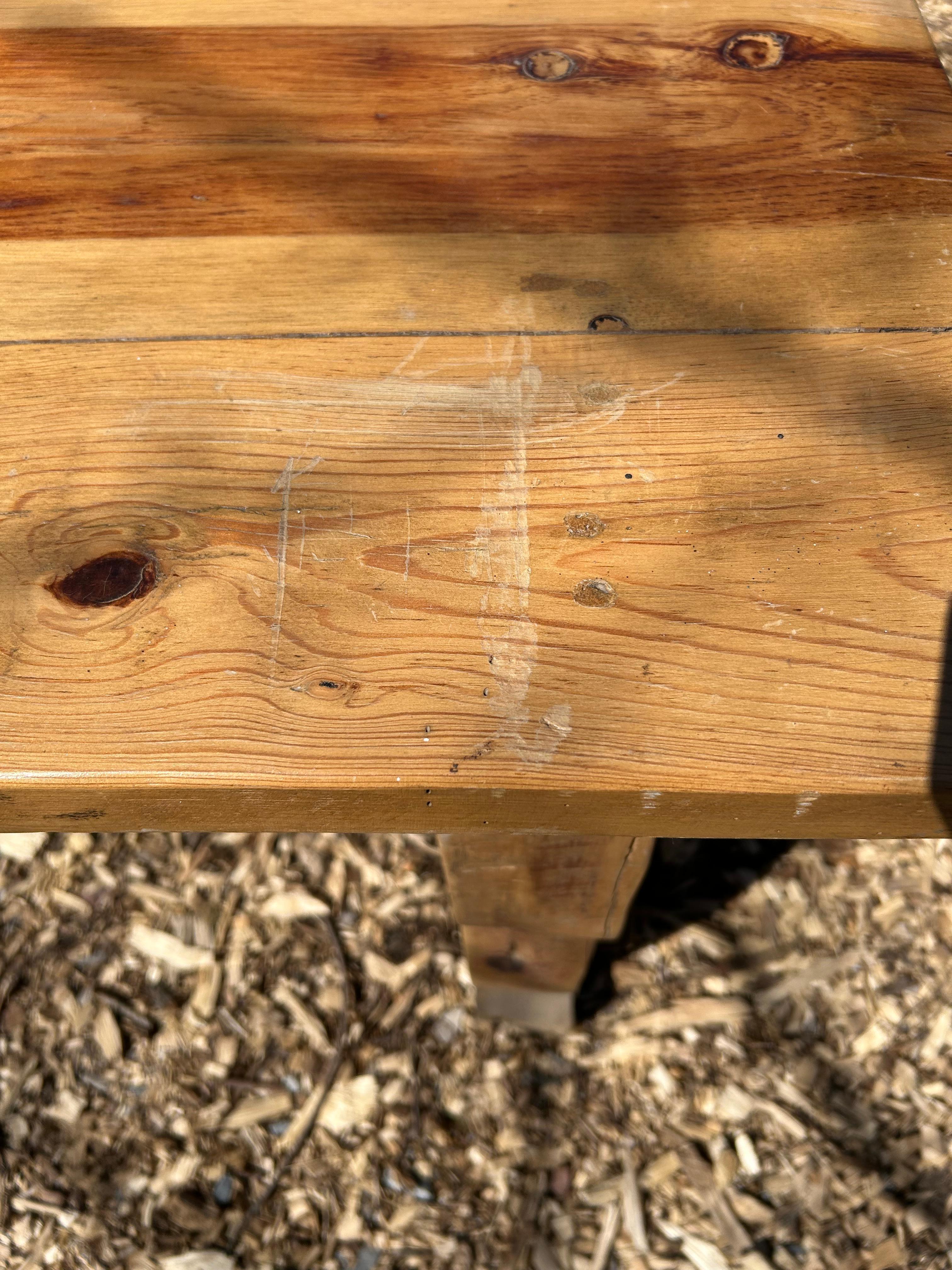 Très grande table de ferme en pin, faite à la main en vente 5
