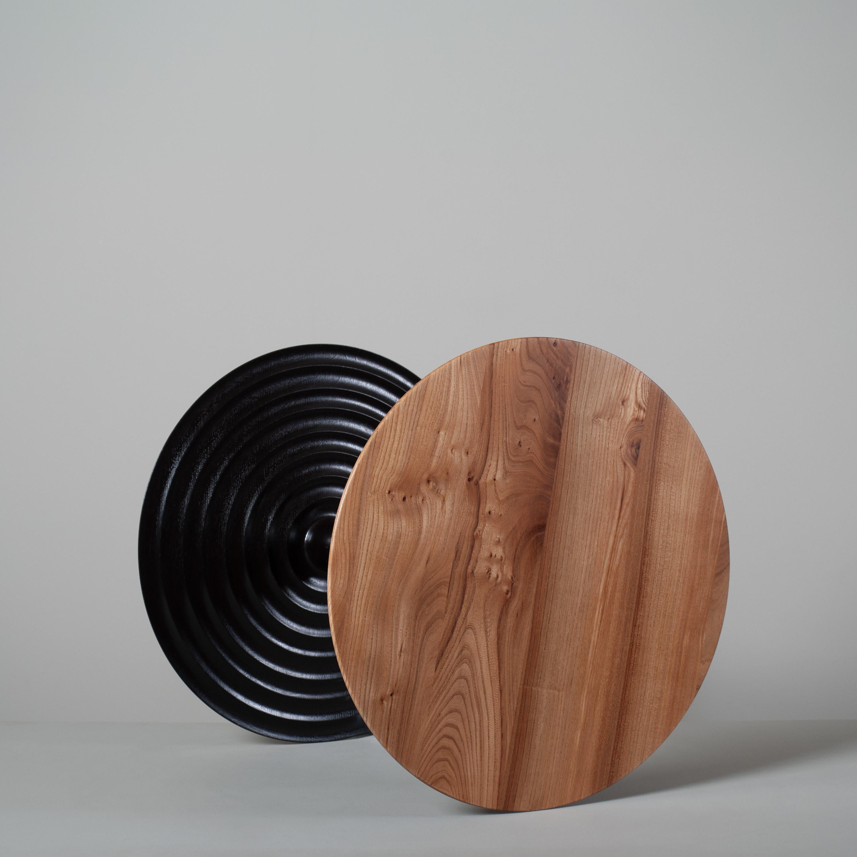 Very Large Handcrafted English Elm & Ebonised Ash Side Table For Sale 2
