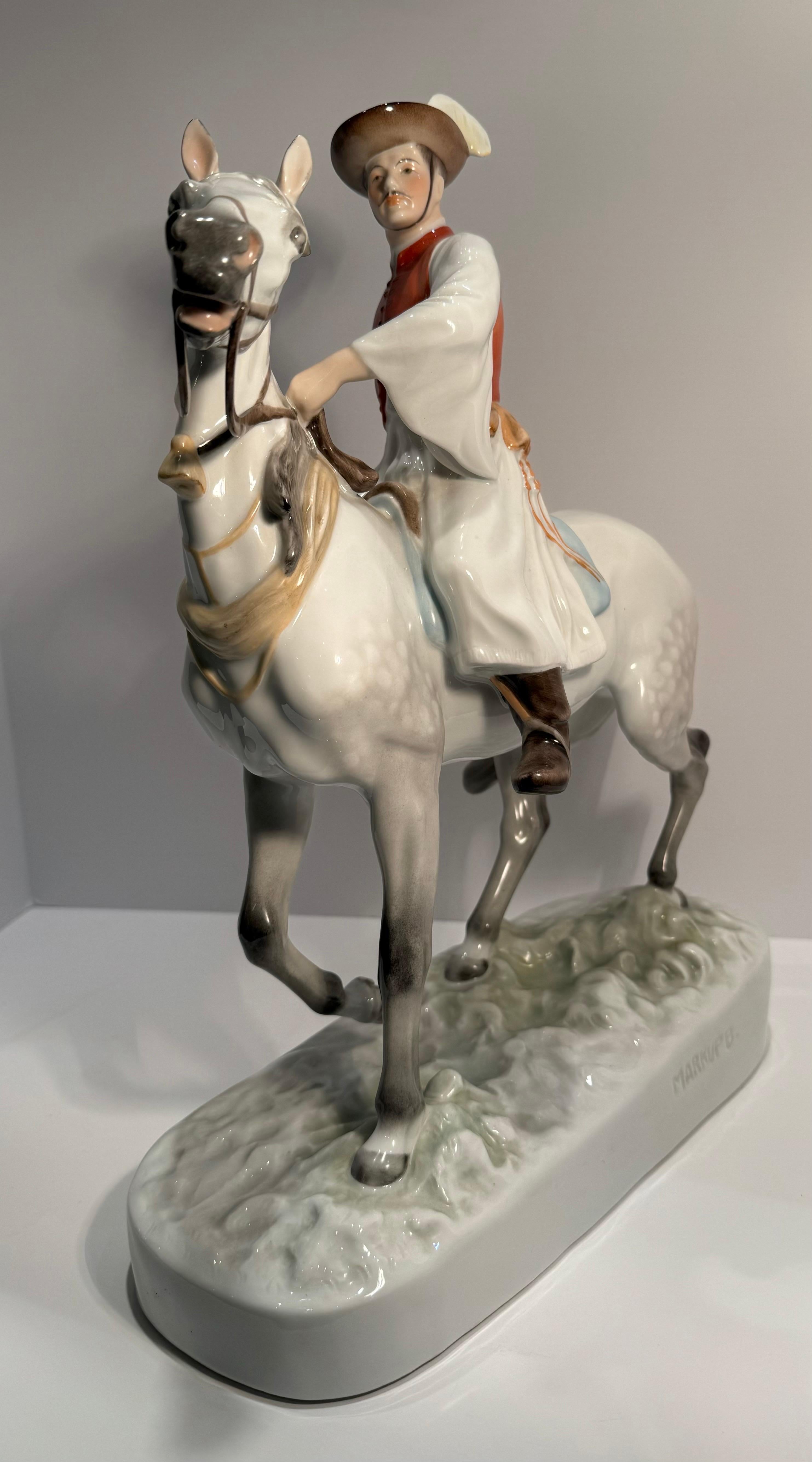 Gran figura de porcelana húngara Herend Csikós a caballo de gran calidad siglo XX en venta