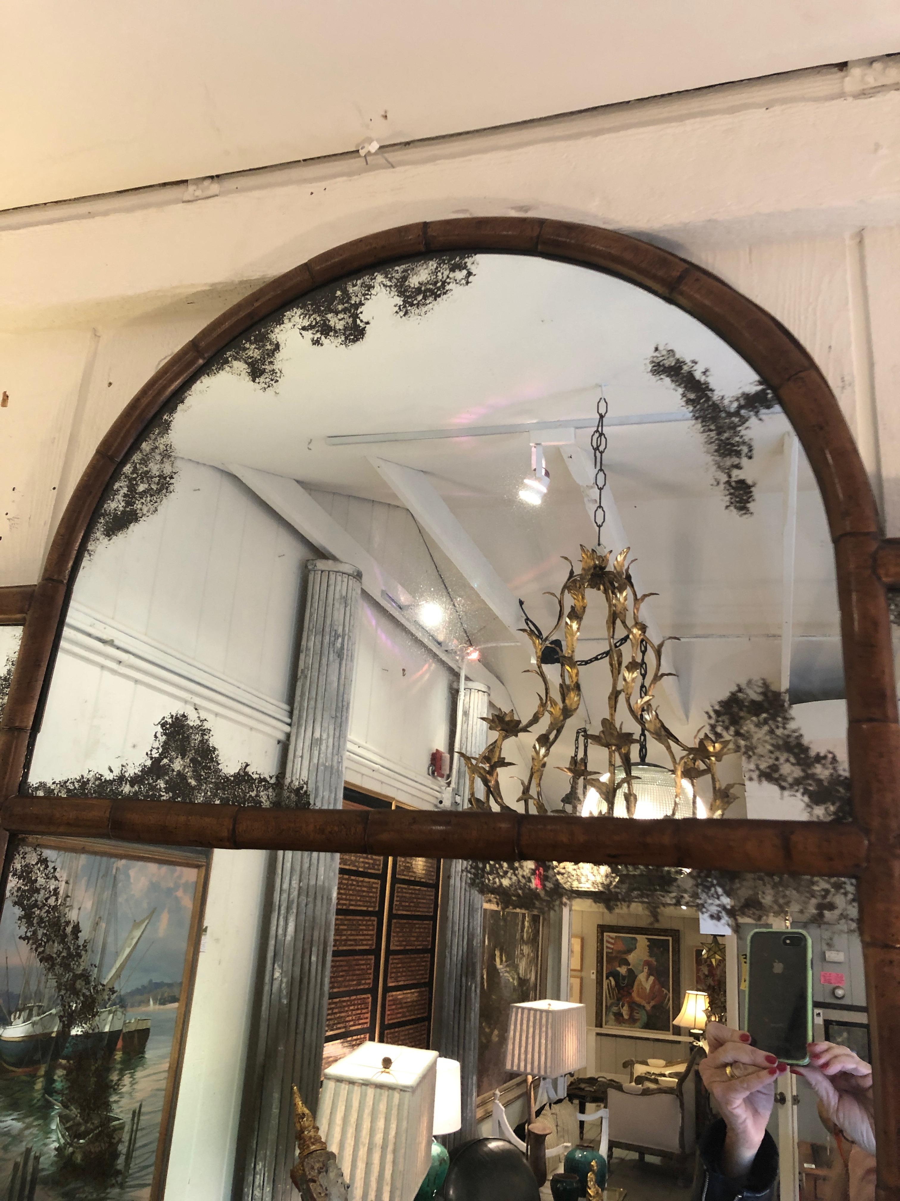 Very Large Impressive English Georgian Style Walnut Mirror In Excellent Condition For Sale In Hopewell, NJ