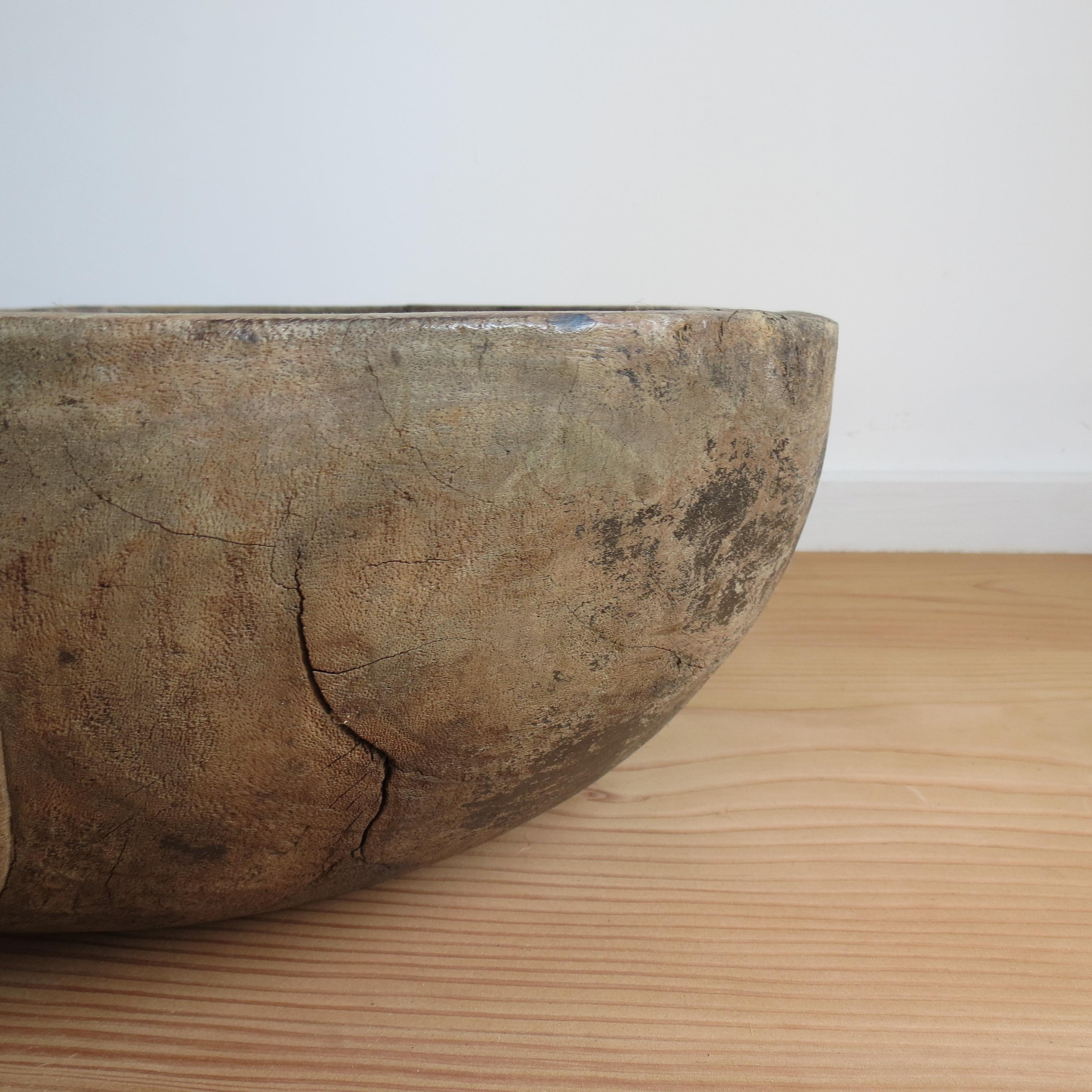 Very large Iroko Wooden Bowl with Handles Wabi Sabi Style 6