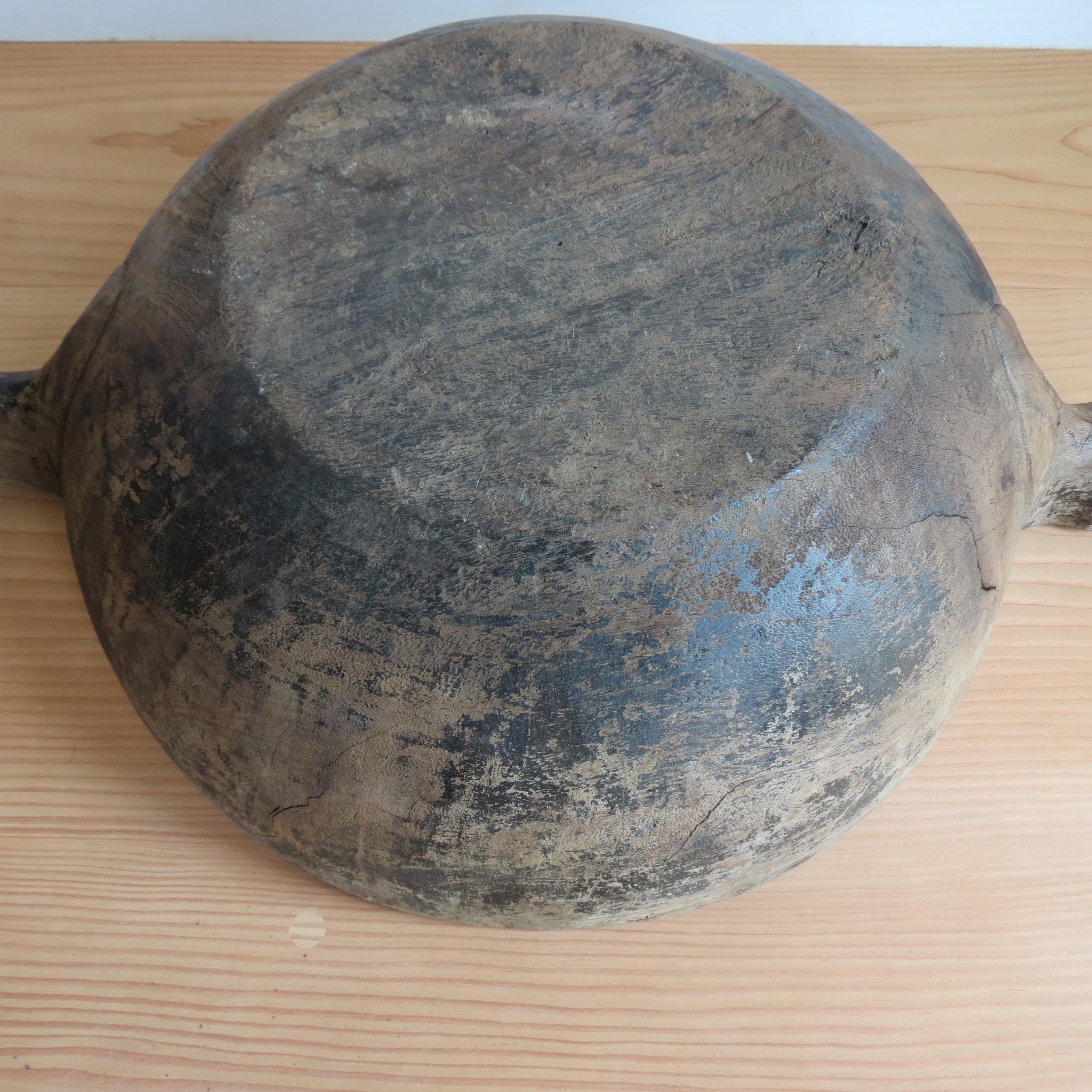 Very large Iroko Wooden Bowl with Handles Wabi Sabi Style 8