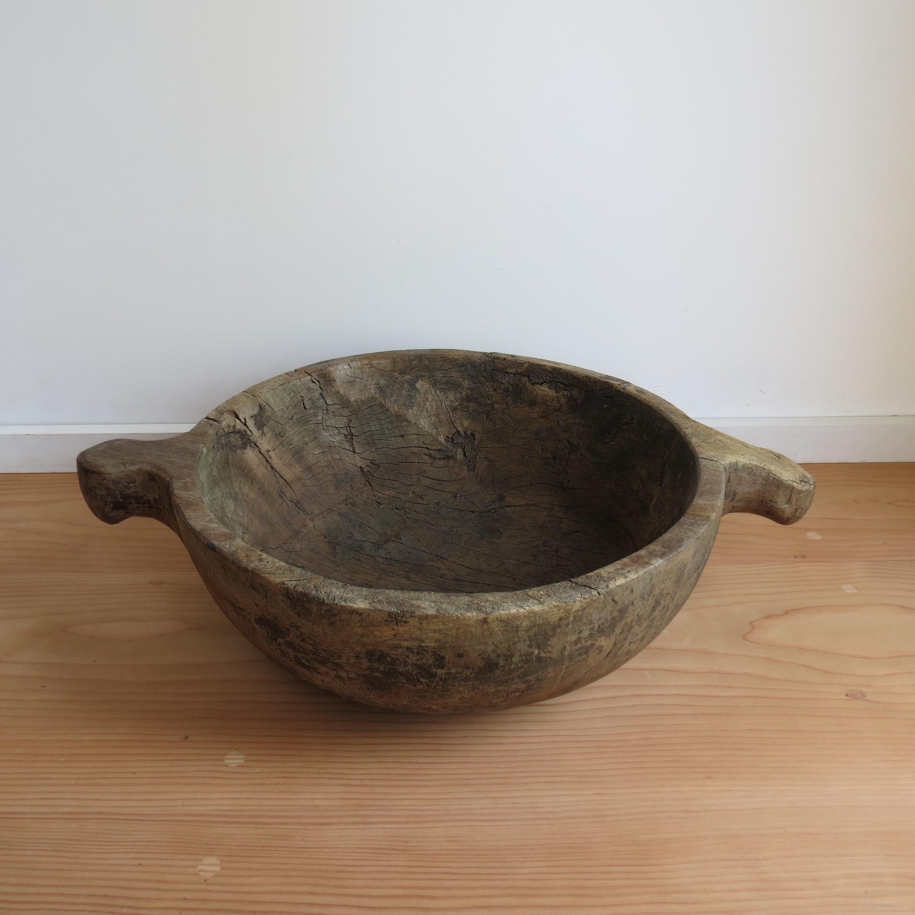 Very large Iroko Wooden Bowl with Handles Wabi Sabi Style 11