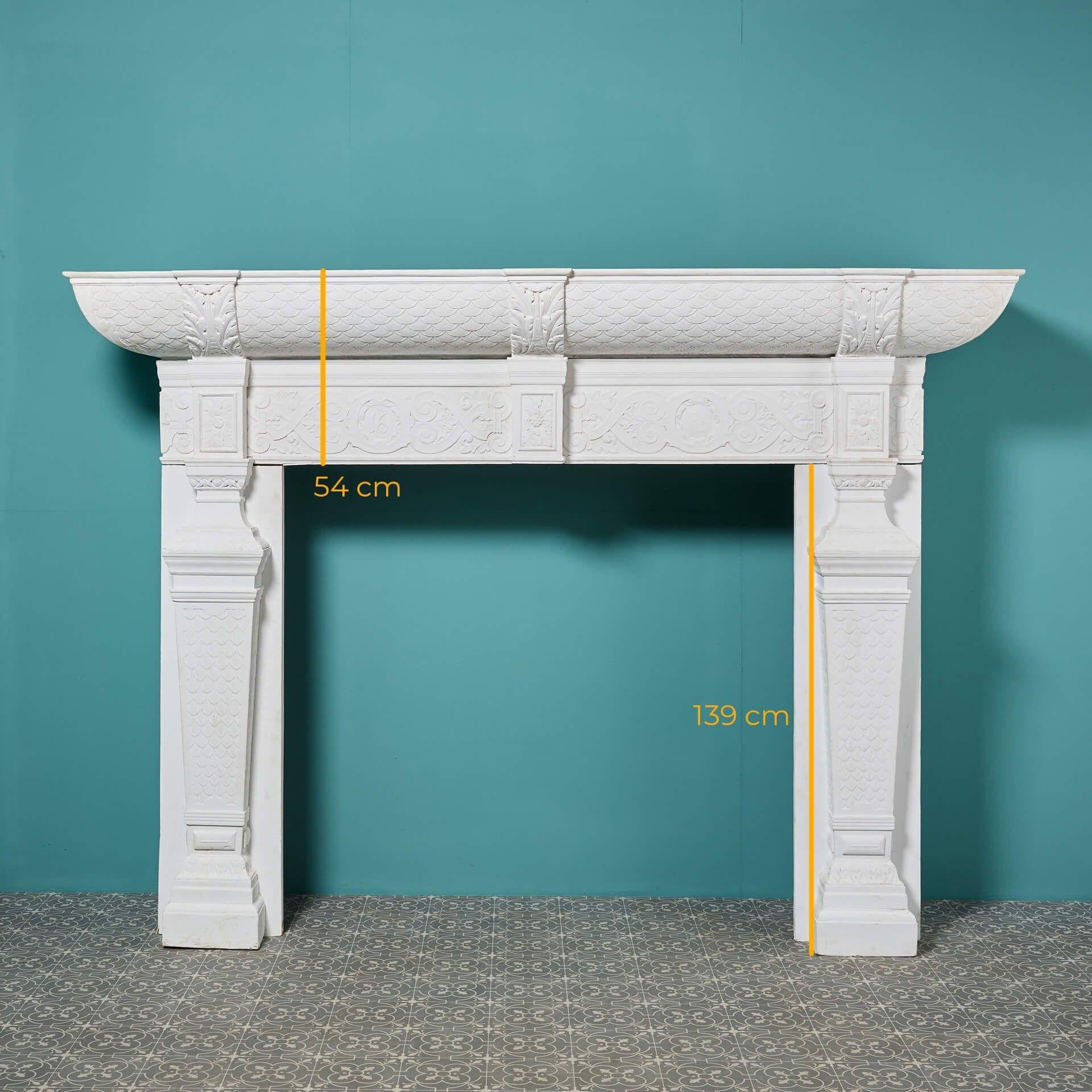 Gran repisa de chimenea inglesa de pino tallado de estilo jacobeo c.1688 en venta 3
