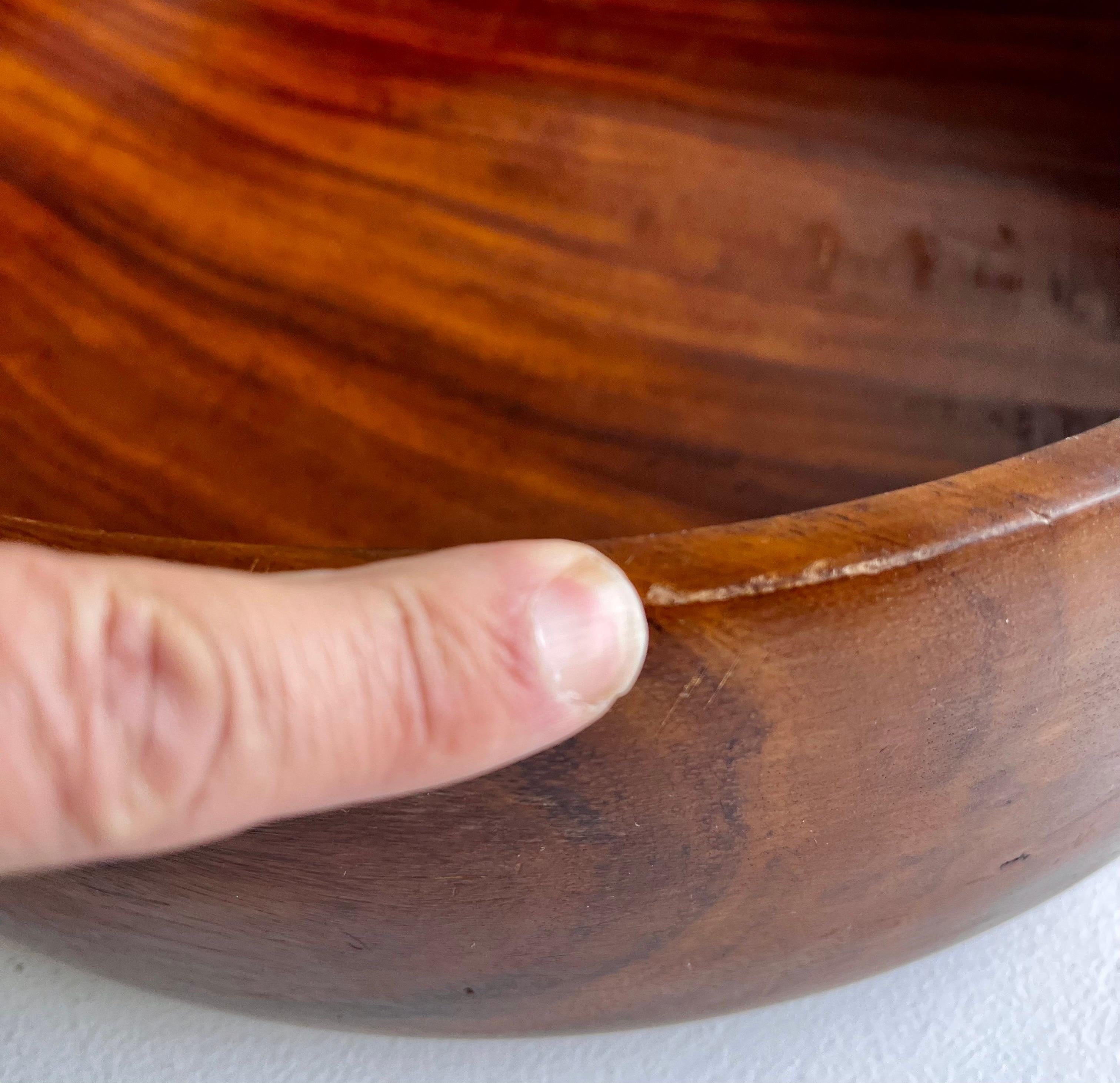 Ciotola molto grande in legno di Koa in vendita 5