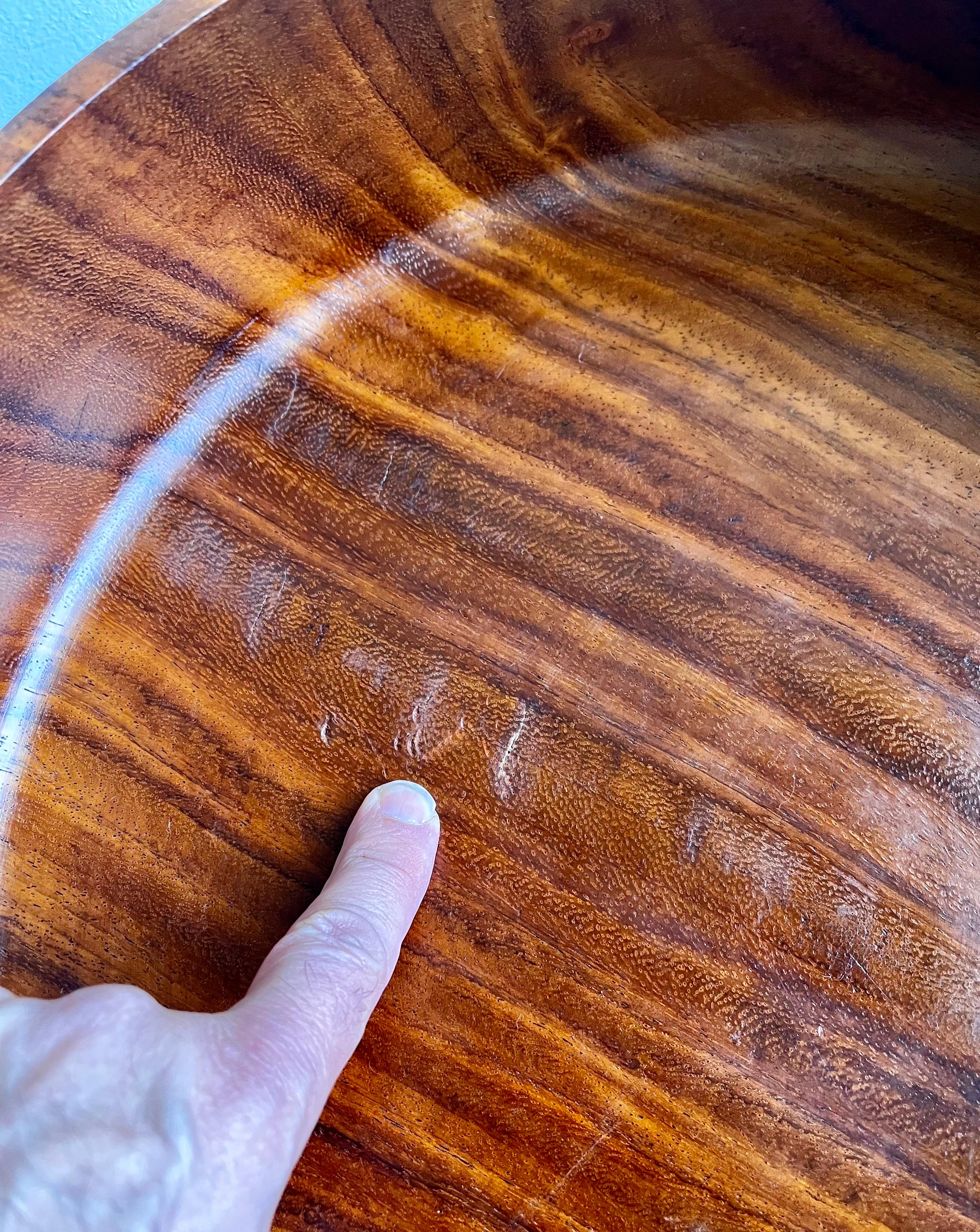 Ciotola molto grande in legno di Koa in vendita 7