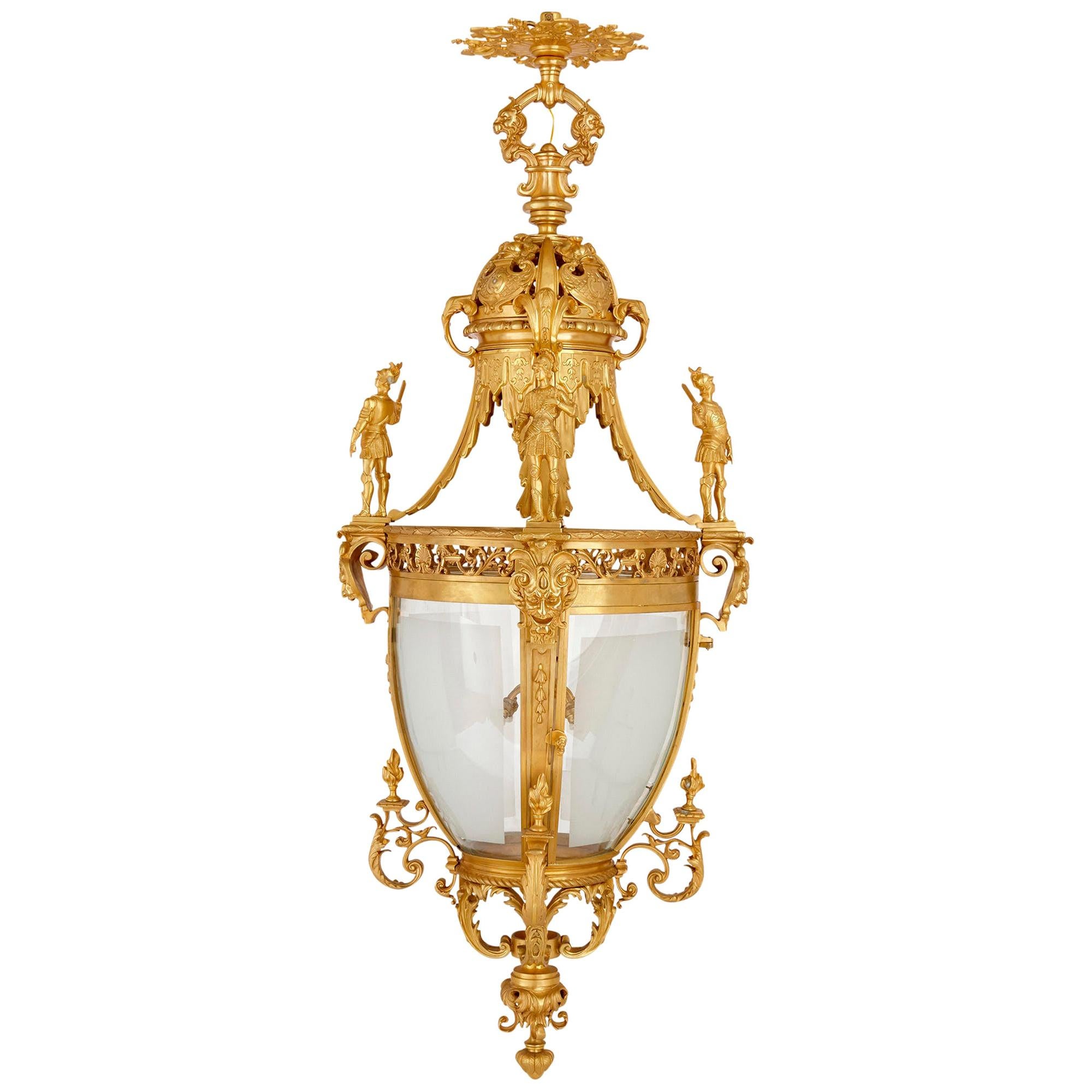 Très grande lanterne de style Louis XV en bronze doré en vente