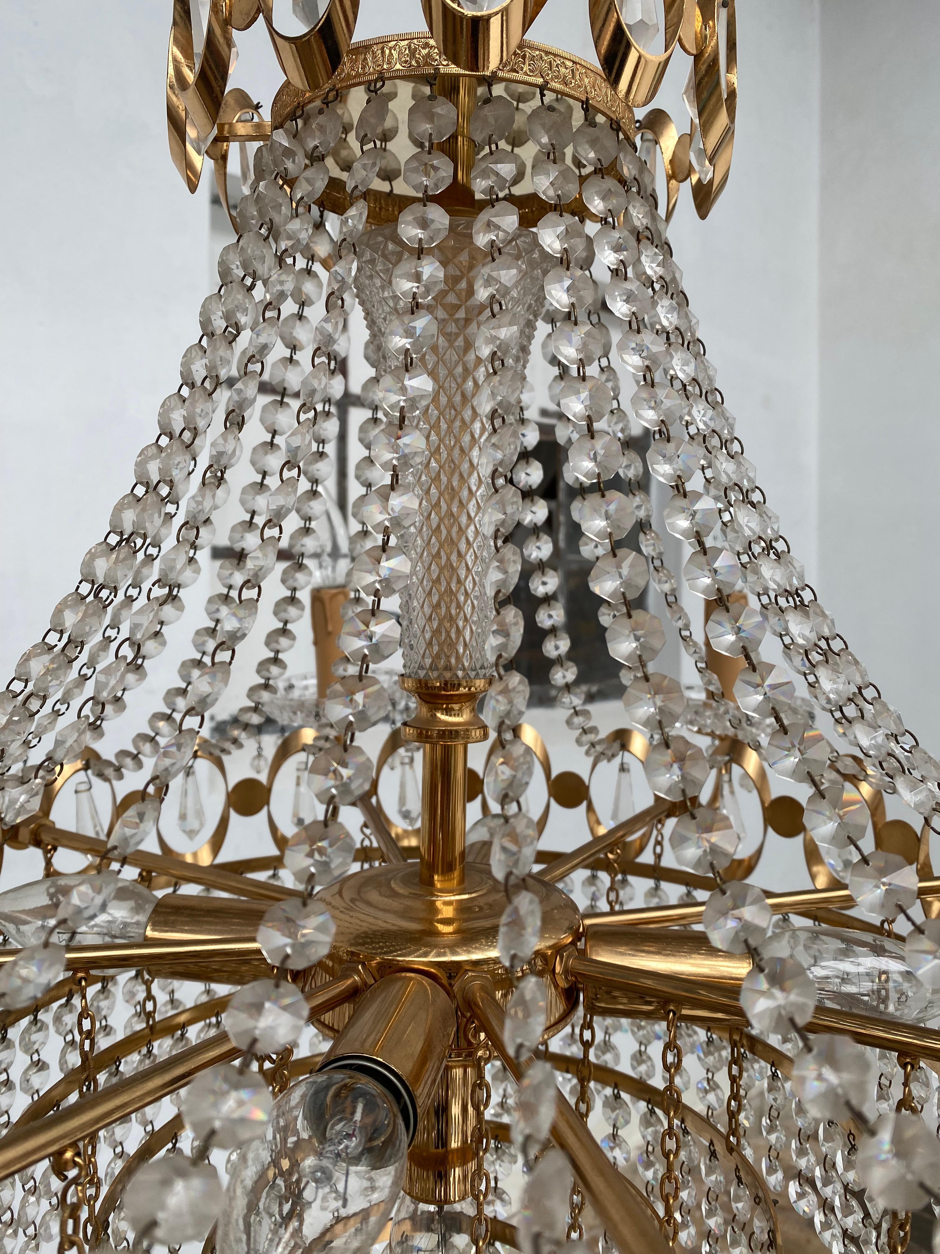 Very Large Luxurious Palwa Crystal Gilt Brass Classic Chandelier Germany 1960's  8