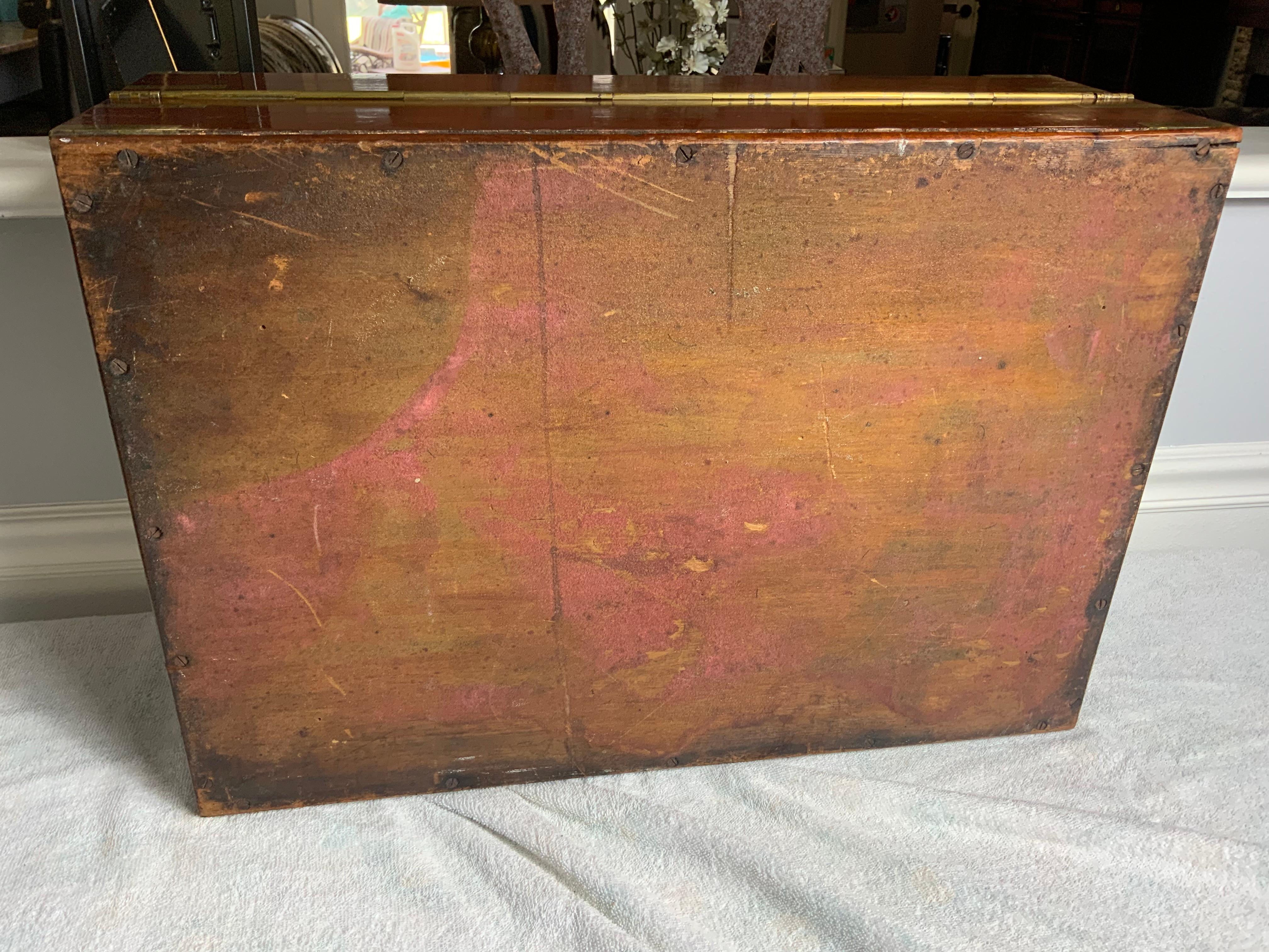 Sehr großes Mahagoni-Schreibpult / Campaigner-Schreibtisch im Angebot 6