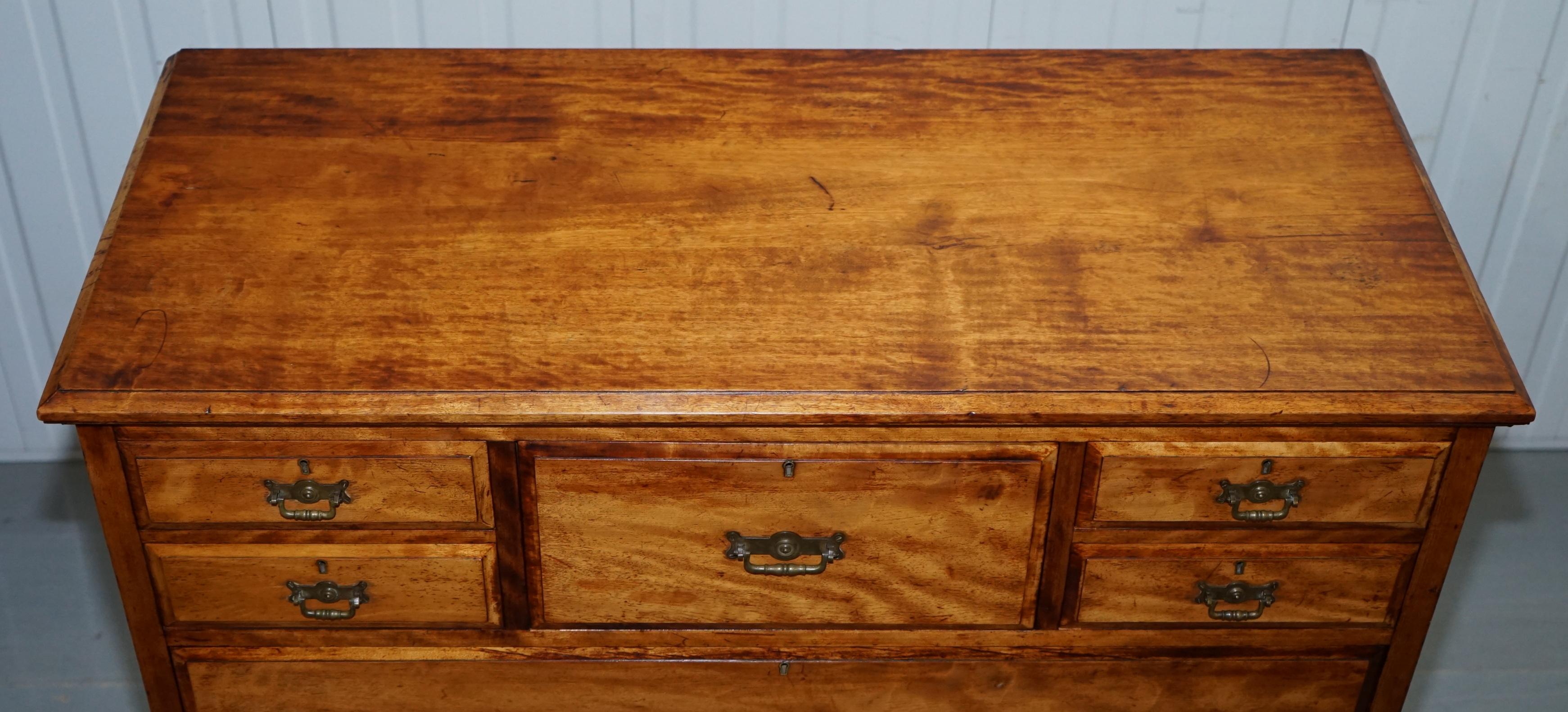 chest of drawers with locks