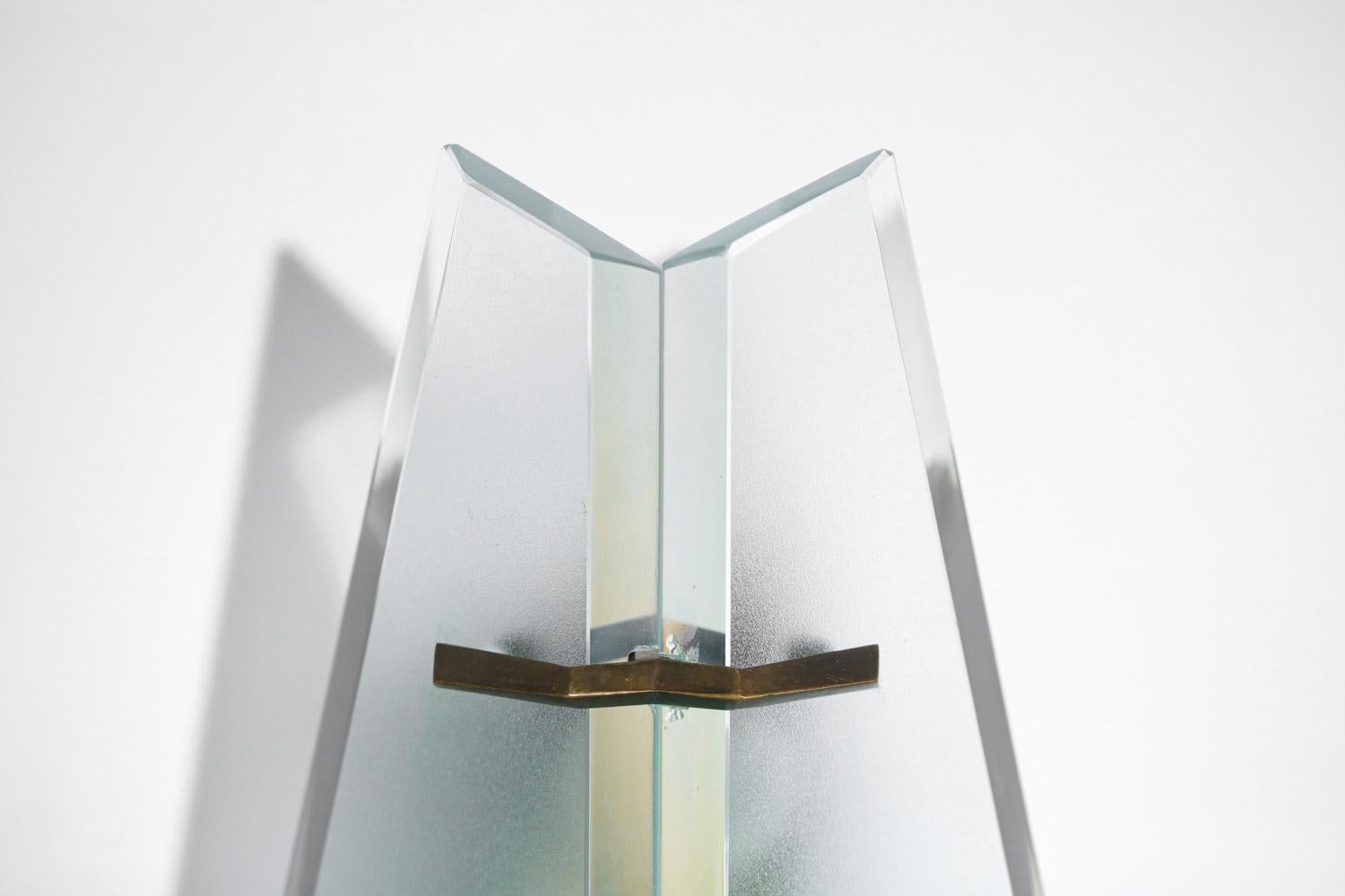 sehr große Max Ingrand Wandleuchte für Fontana Arte Schmetterlingsglas im Angebot 10