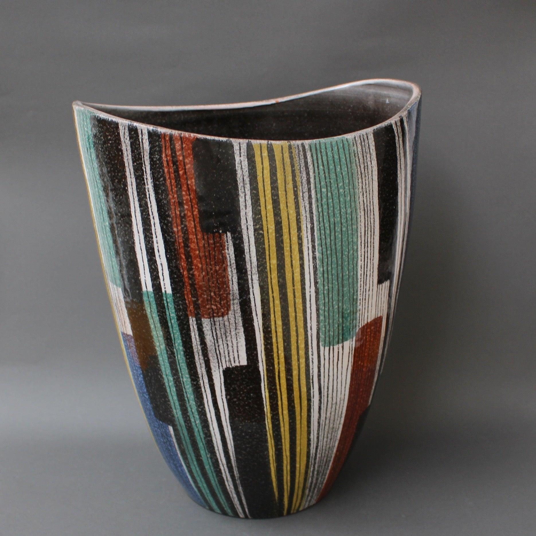 Très grand vase en céramique italien du milieu du siècle, vers 1950 Bon état - En vente à London, GB