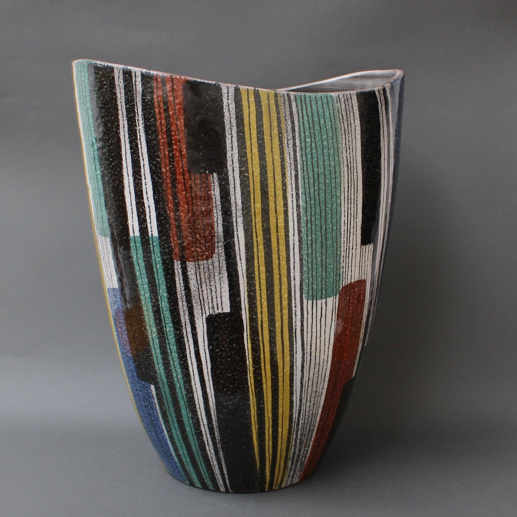 Céramique Très grand vase en céramique italien du milieu du siècle, vers 1950 en vente