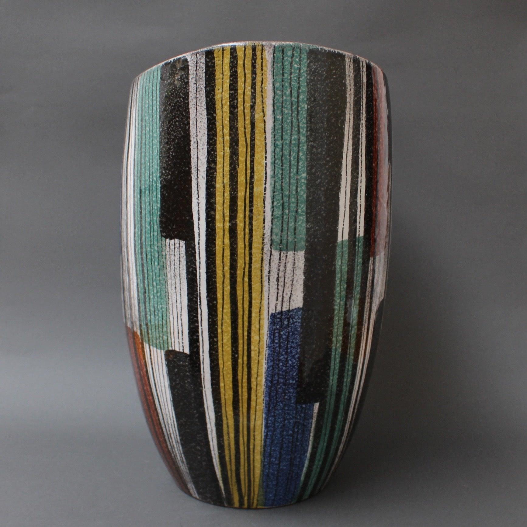 Très grand vase en céramique italien du milieu du siècle, vers 1950 en vente 2