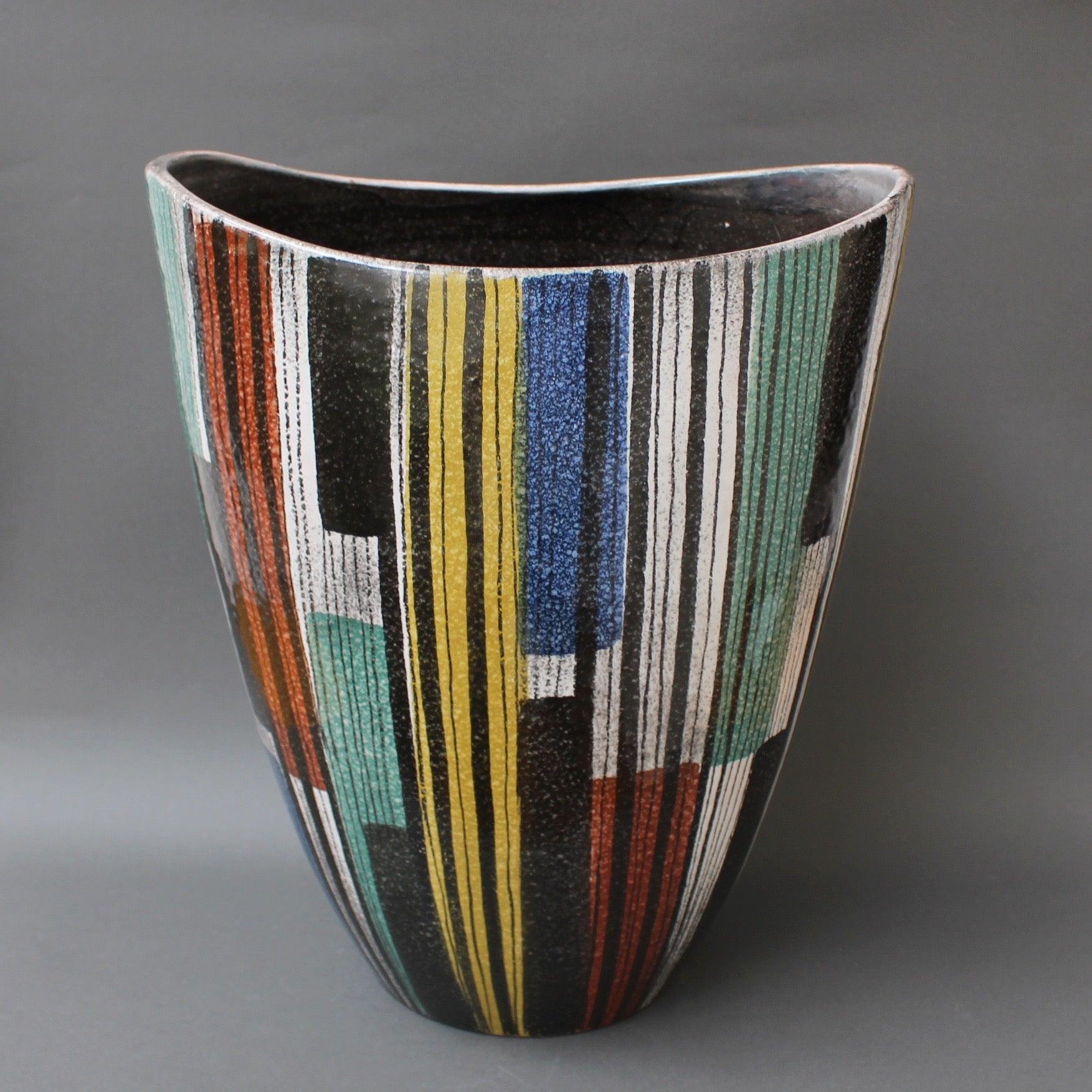 Très grand vase en céramique italien du milieu du siècle, vers 1950 en vente 3