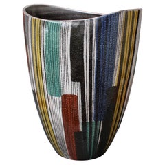 Vaso molto grande in ceramica italiana del Medioevo, anni '50 circa