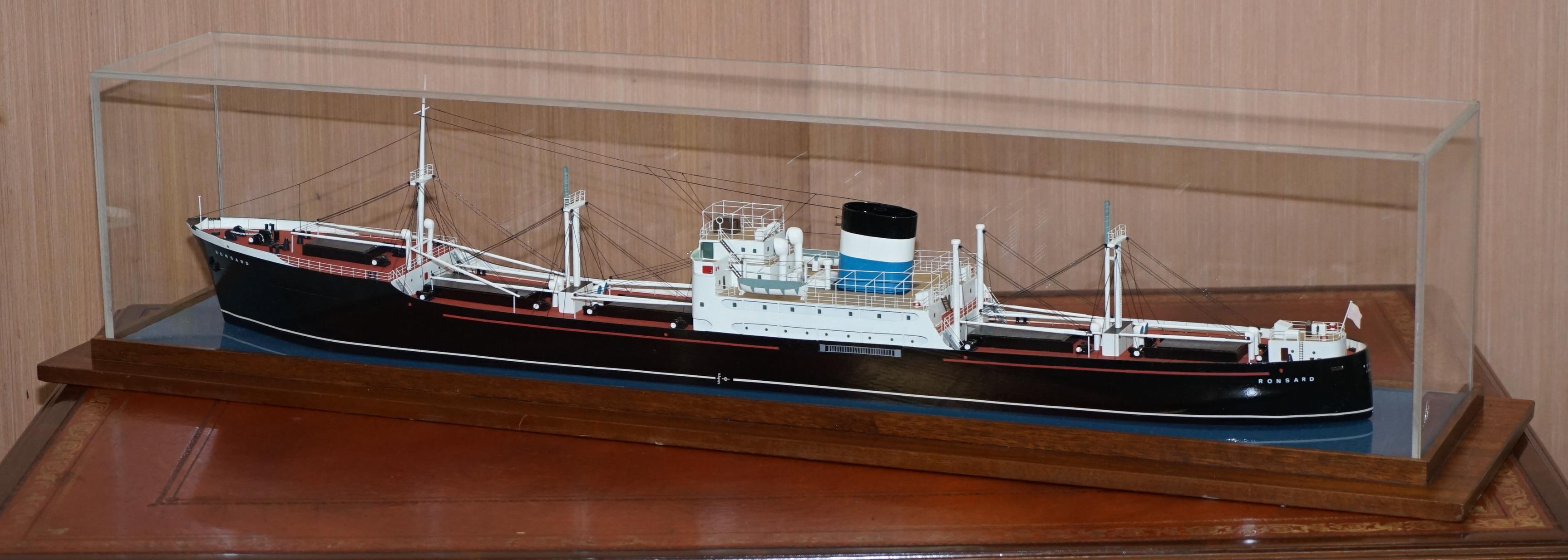 large model ship display cases
