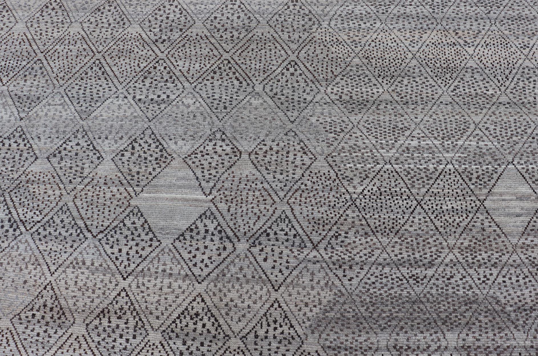 Very Large Modern Rug with Diamond Design in Gray, Taupe & Earth Tones For Sale 2