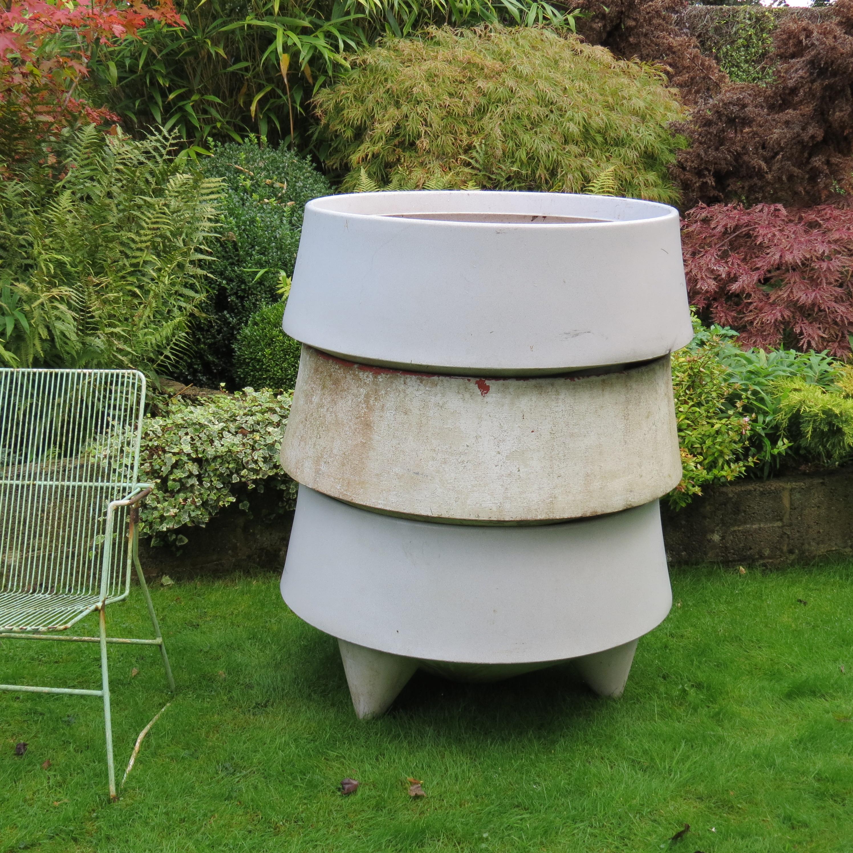 Très grande jardinière moderniste du 20ème siècle 2