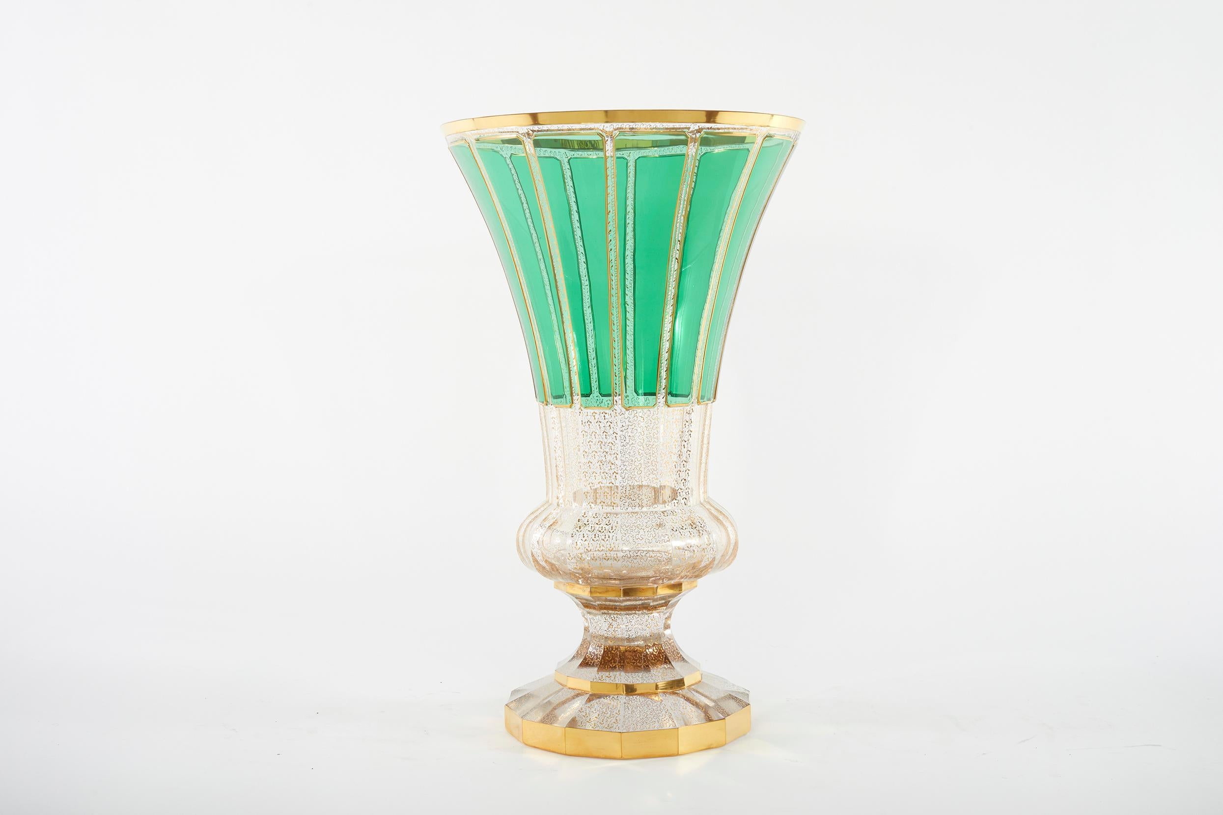 Sehr große Moser Glas Dekorative Vase / Pieces im Angebot 6