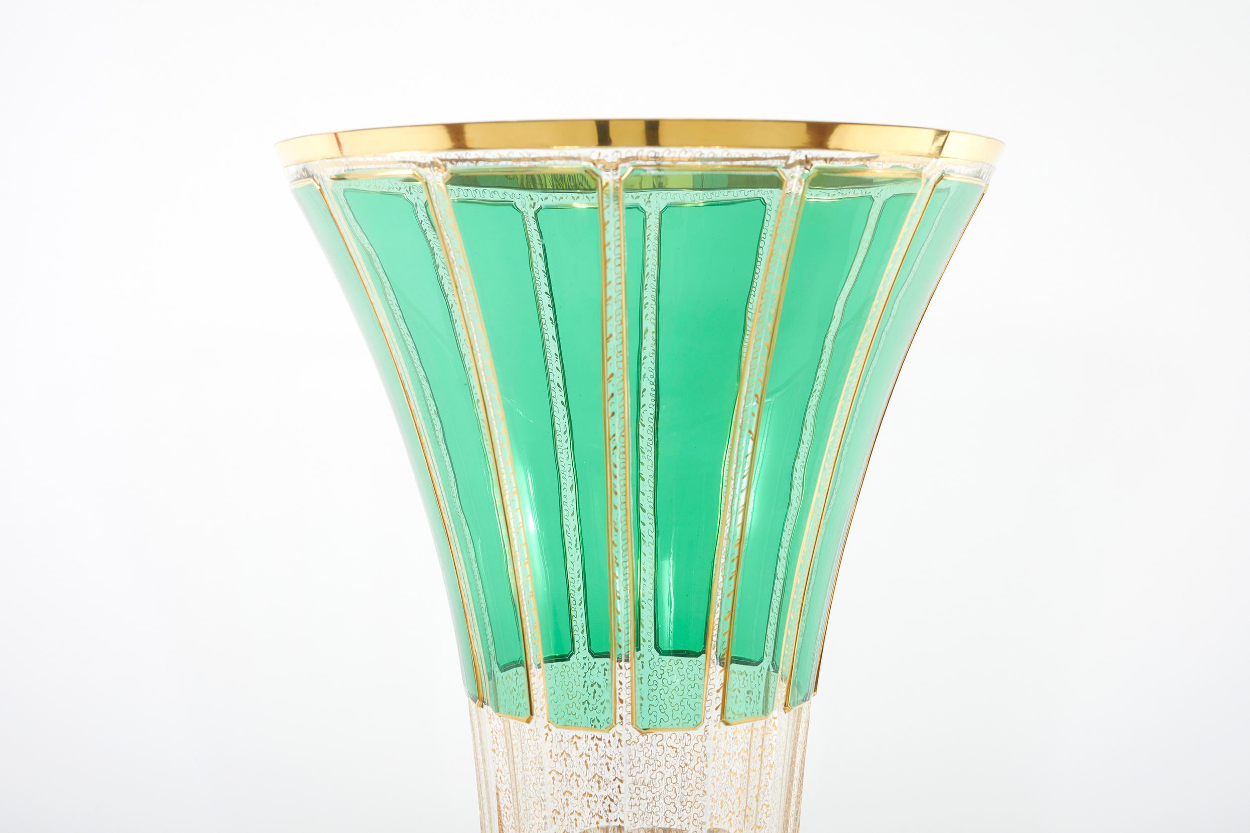 Sehr große Moser Glas Dekorative Vase / Pieces (Handbemalt) im Angebot