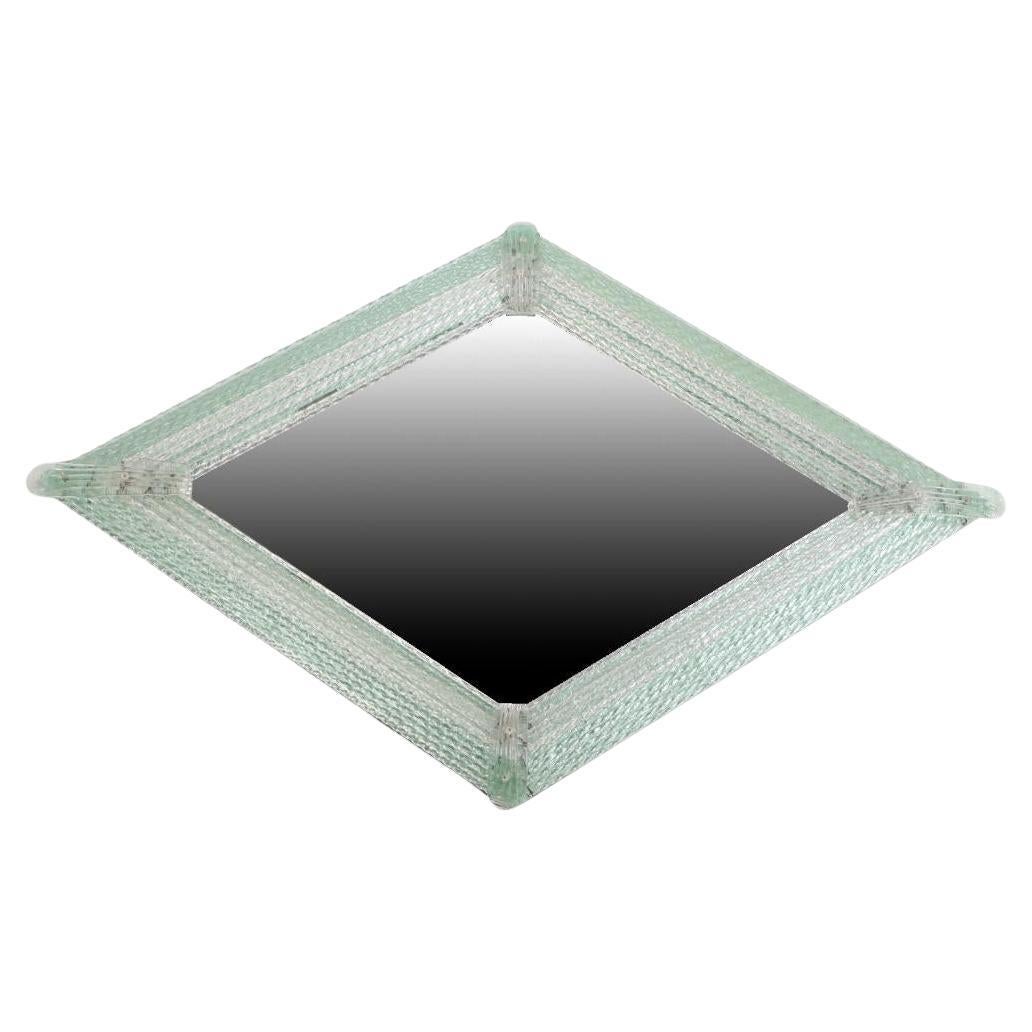 Très grand miroir en verre de Murano en forme de diamant. 20e siècle
