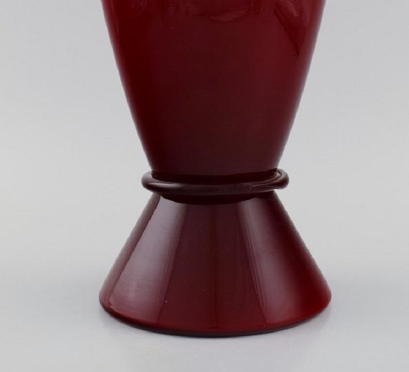 Very Large Murano / Venini Vase in Burgundy Red Mouth Blown Art Glass 1