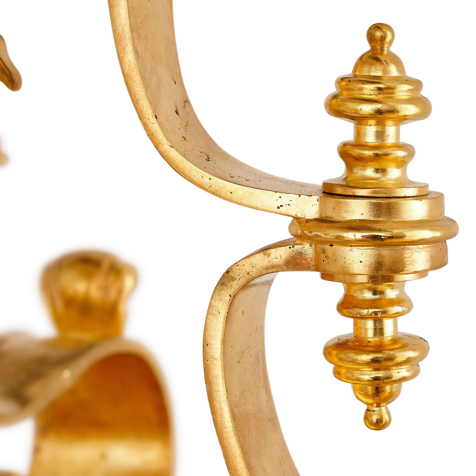 Doré Très grande lanterne en bronze doré de style rococo d'époque Napoléon III en vente