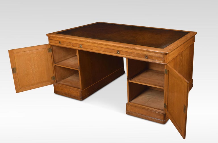 Very Large Oak Partners Library Desk For Sale At 1stdibs