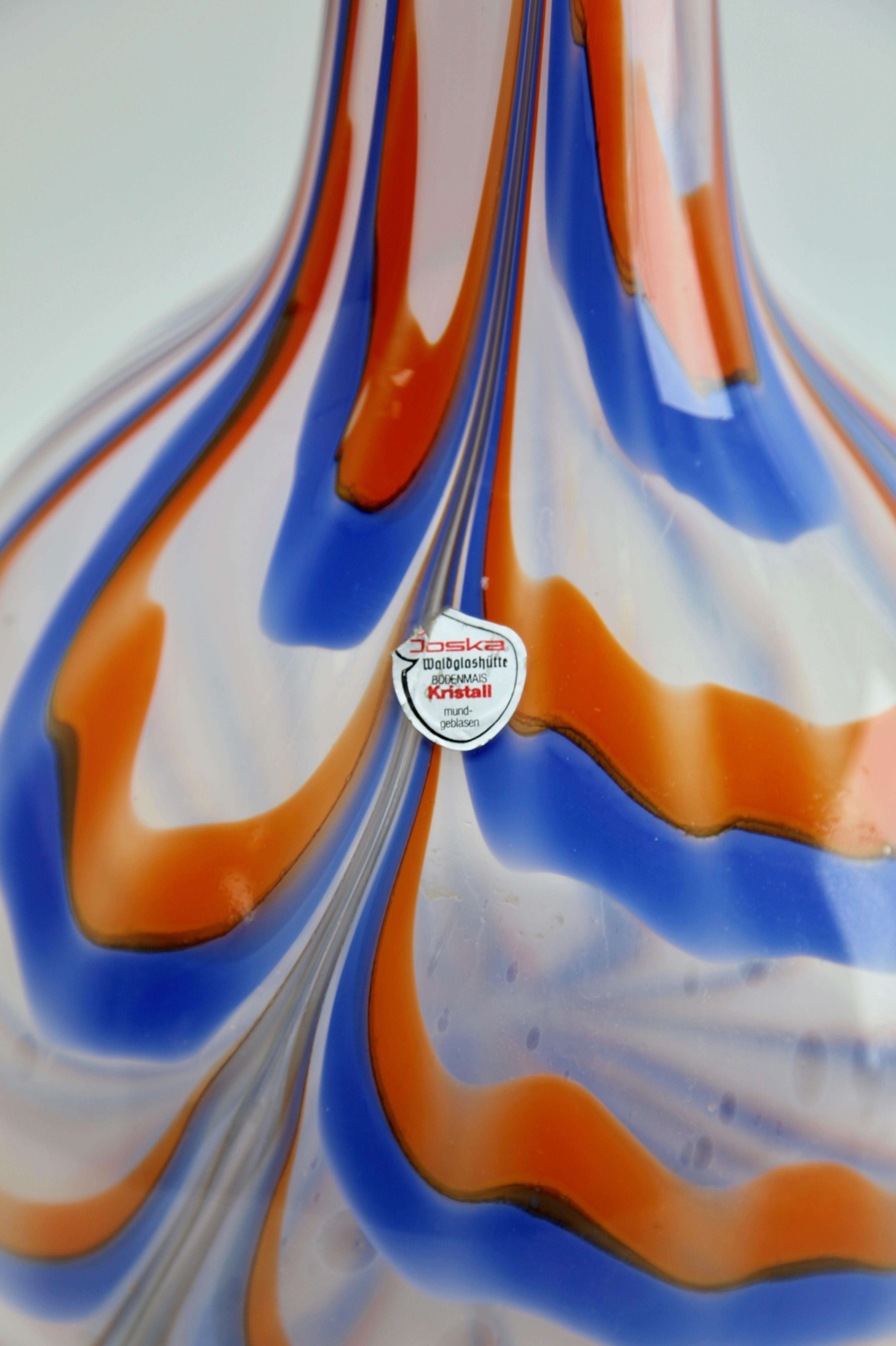 Vaso a cipolla molto grande in vetro marmorizzato di Joska con etichetta, Germania, anni '60
Misura: Molto grande 72 cm x 27 cm.

La fotografia non riesce a catturare la semplice eleganza. 
  


















