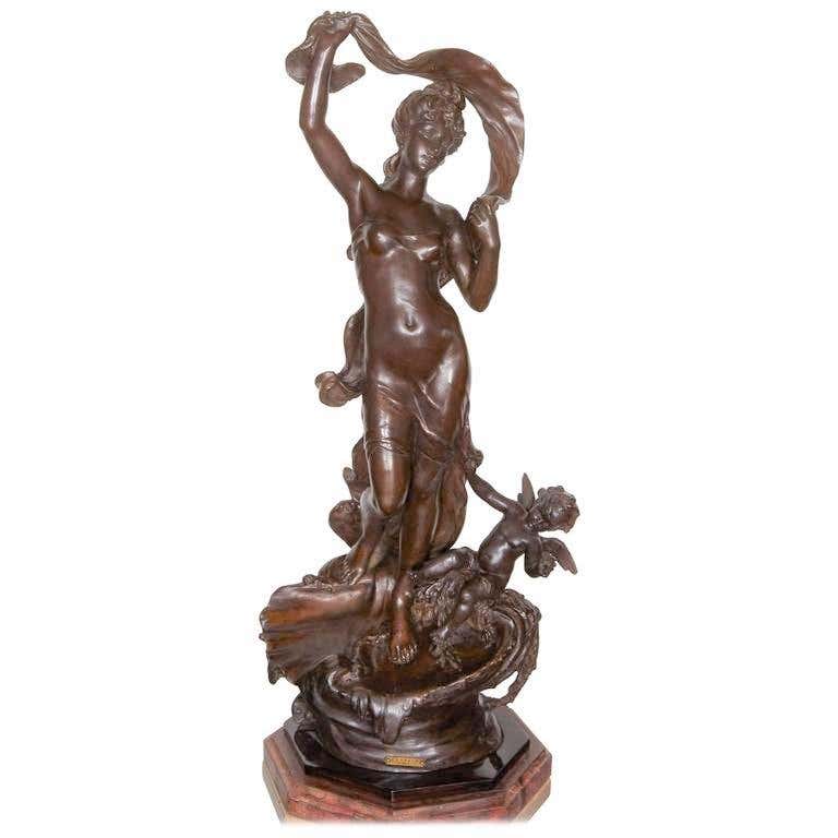 Very Large Original French 19th Century spelter Statue Signed Hippolyte Moreau For Sale