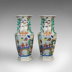 Großes Paar, antike dekorative Vasen, orientalisch, Keramik, Urne, um 1900