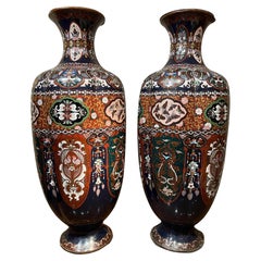 Antique Very large pair of cloisonné vases, Japan 19th century