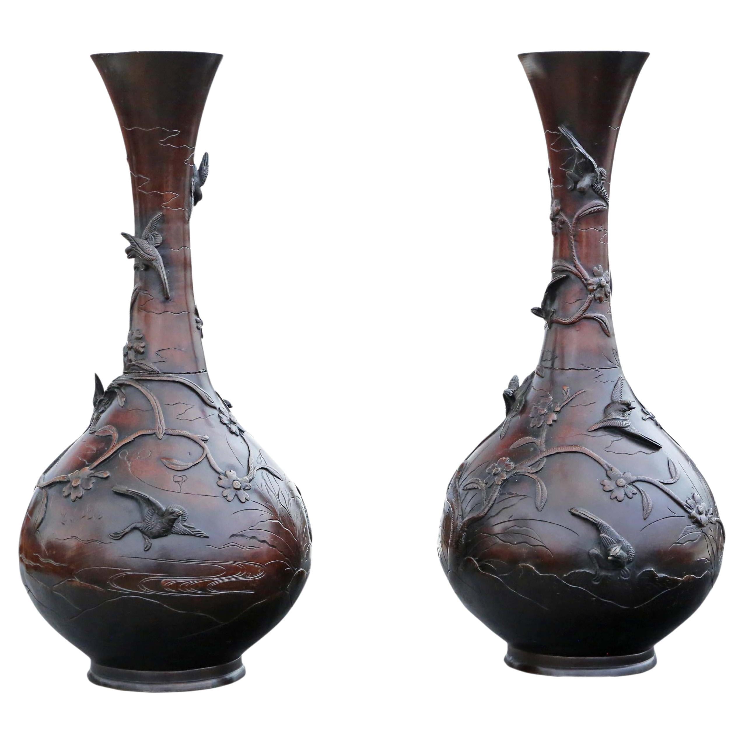 Very Large Pair of Fine Quality Japanese Bronze Vases - Antique, 19th Century Me For Sale
