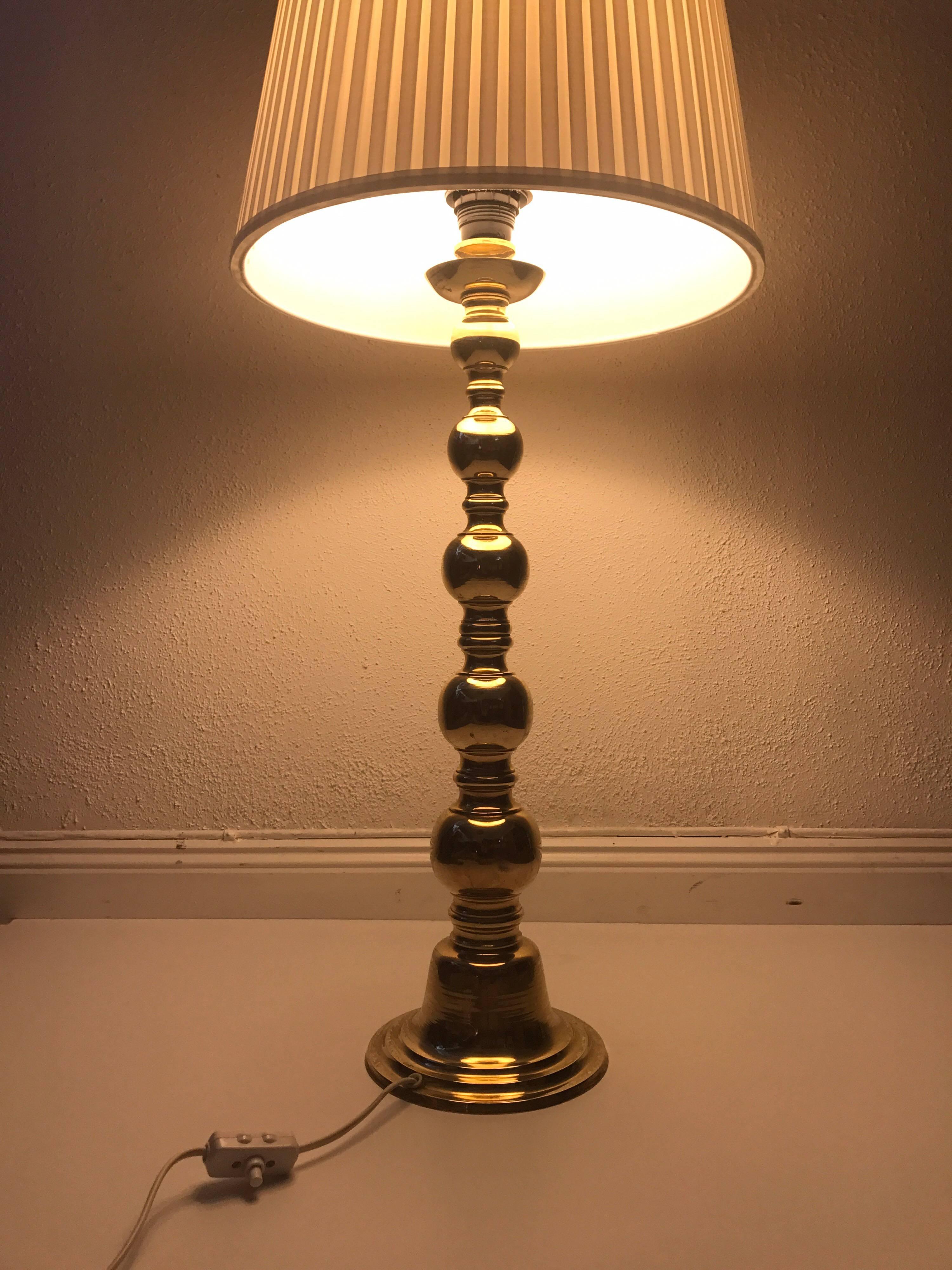 Polished Very Large Pair of Swedish Nordiska Kompaniet NK Brass Table Lamps, 1950 For Sale