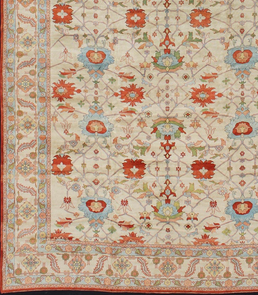 Großer farbenfroher persischer Serapi-Teppich von Keivan Woven Arts, Persisch im Zustand „Hervorragend“ im Angebot in Atlanta, GA