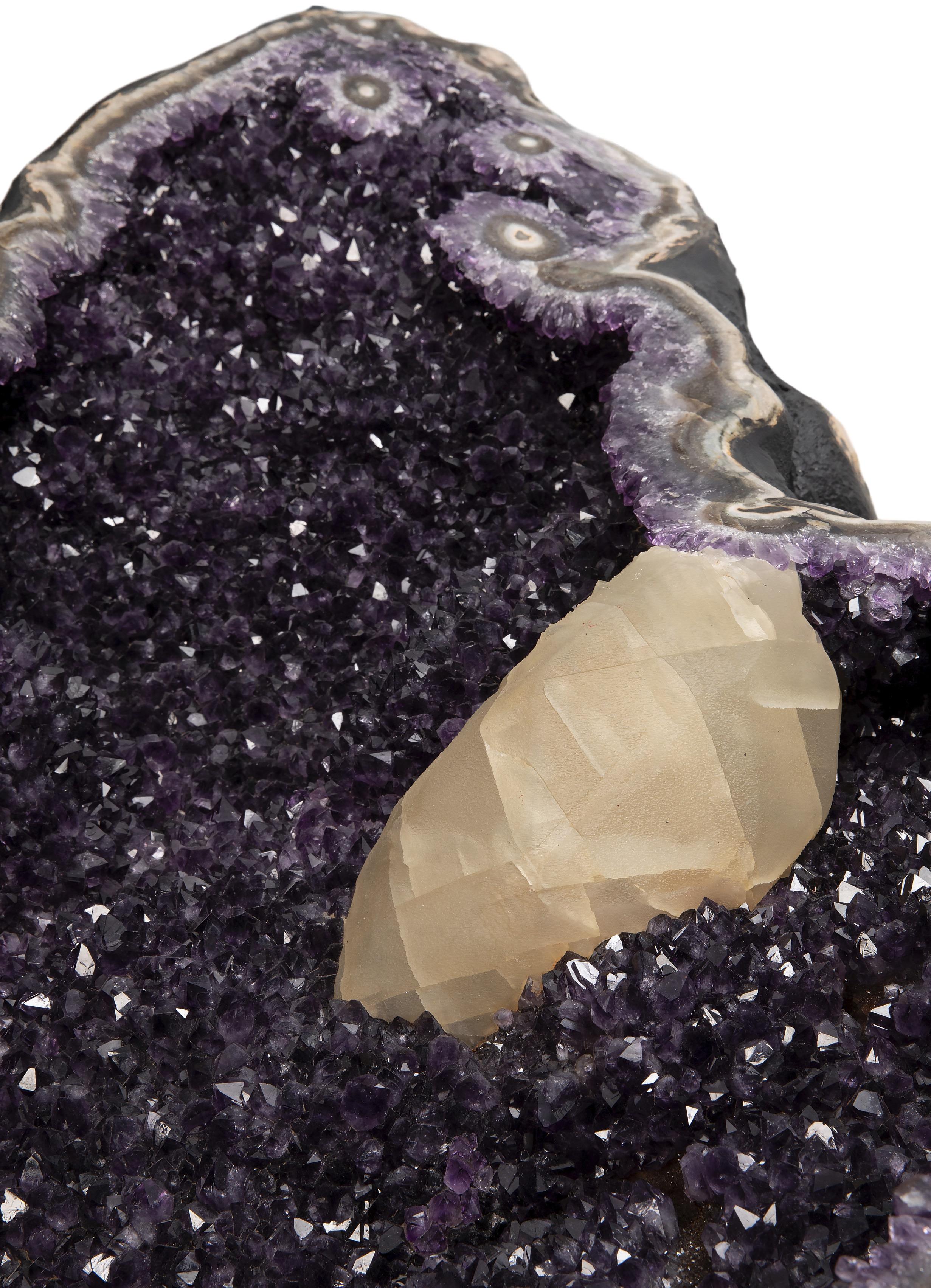 Very Large Polished Amethyst “Open Geode” with Calcite Formation and Agate In Good Condition For Sale In London, GB