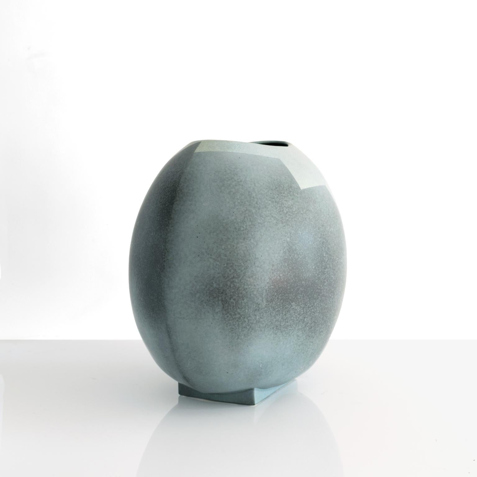 Very Large Postmodern Vase by Rolf Sinnemark for Rorstrand, Sweden In Excellent Condition For Sale In New York, NY
