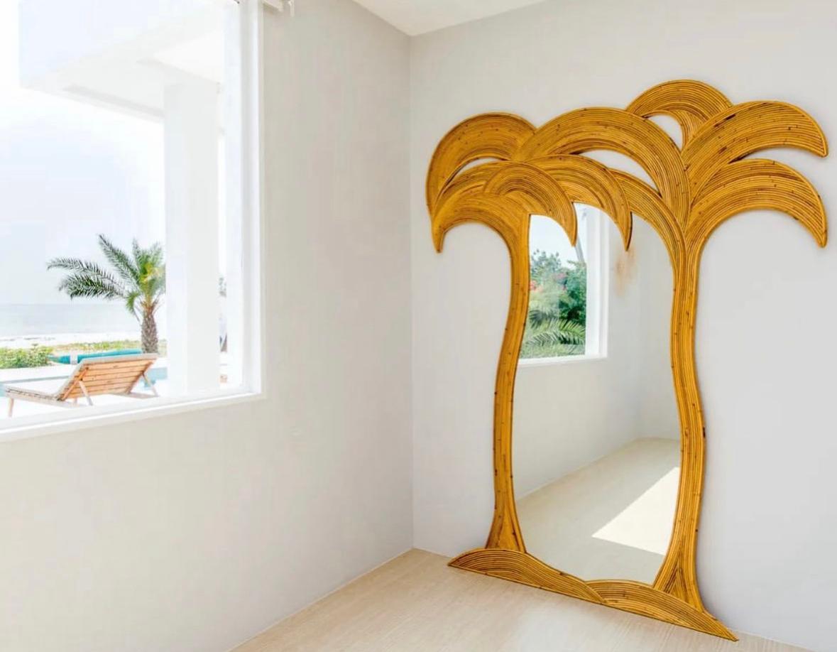 Very large rattan « palm trees » mirror  In Excellent Condition For Sale In Isle Sur Sorgue, FR